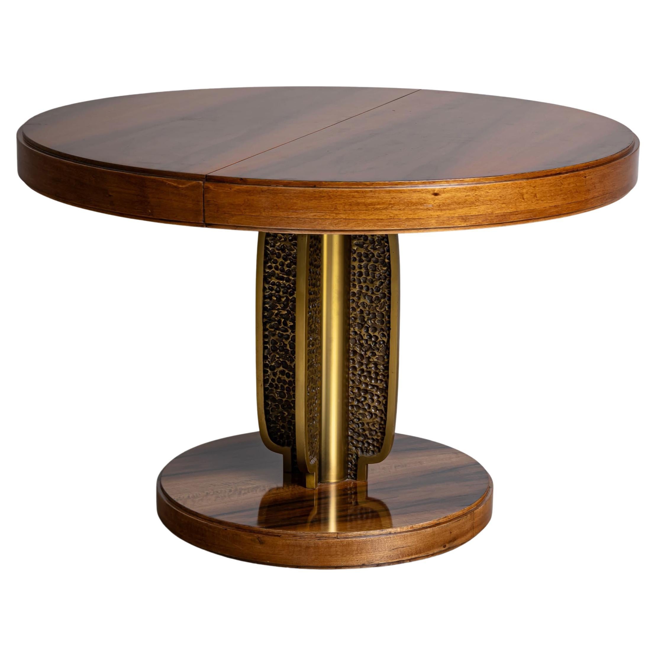 Table à rallonge de la fin du XXe siècle dans le style de Luciano Frigerio, Italie en vente