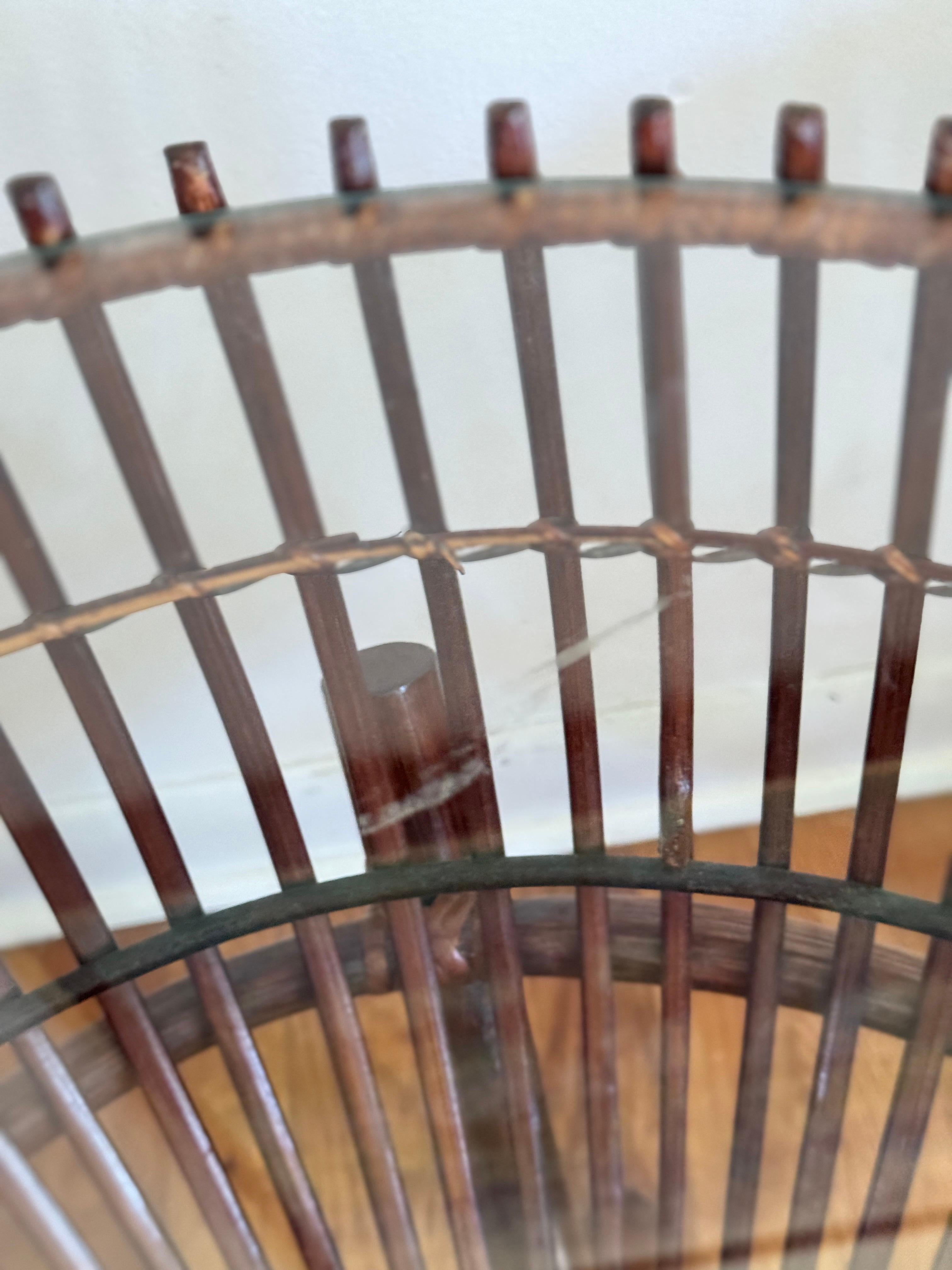 Tables à panier en forme de piège à poisson de la fin du 20e siècle dans le style de Franco Albini en vente 4