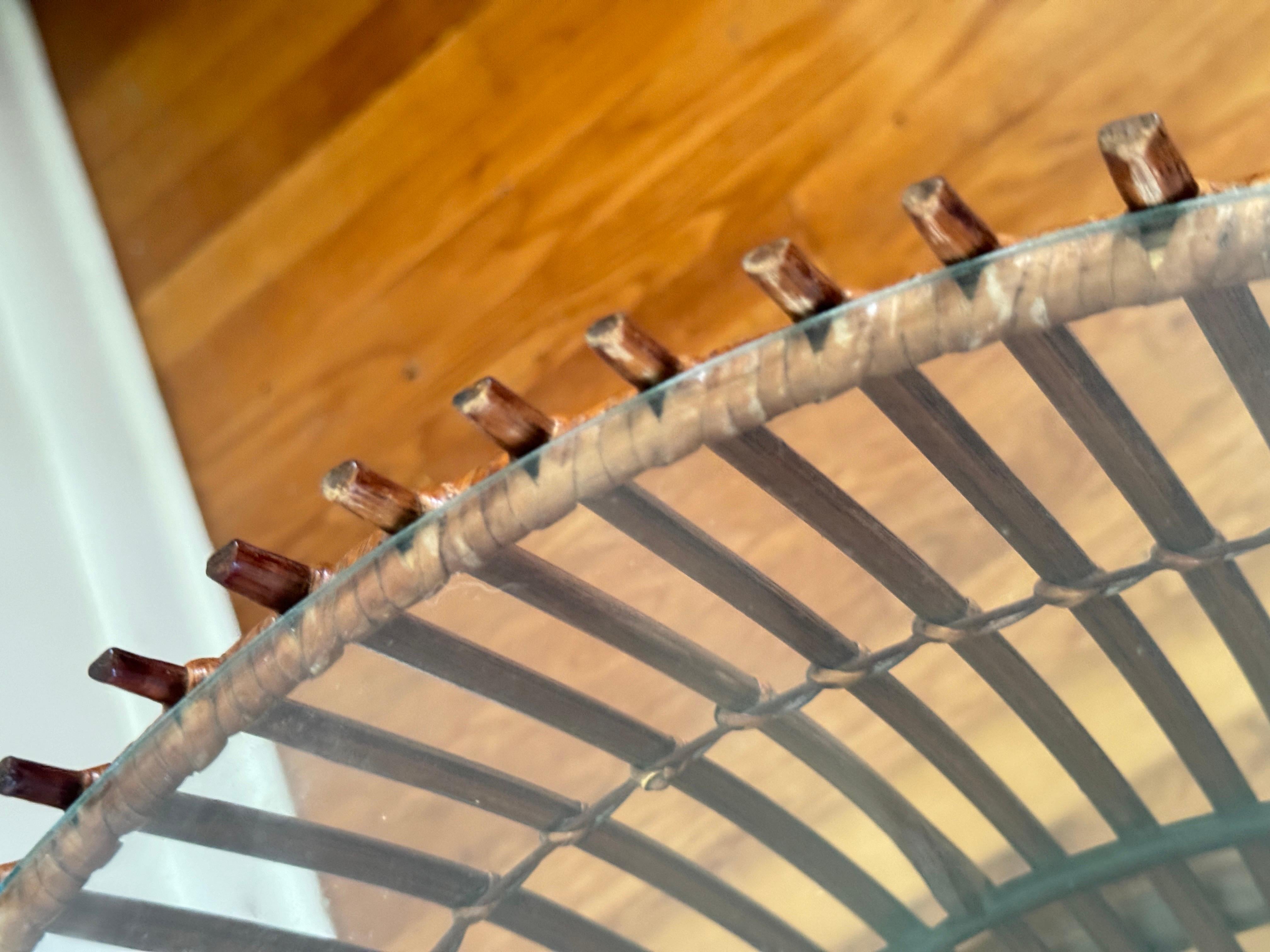 20ième siècle Tables à panier en forme de piège à poisson de la fin du 20e siècle dans le style de Franco Albini en vente