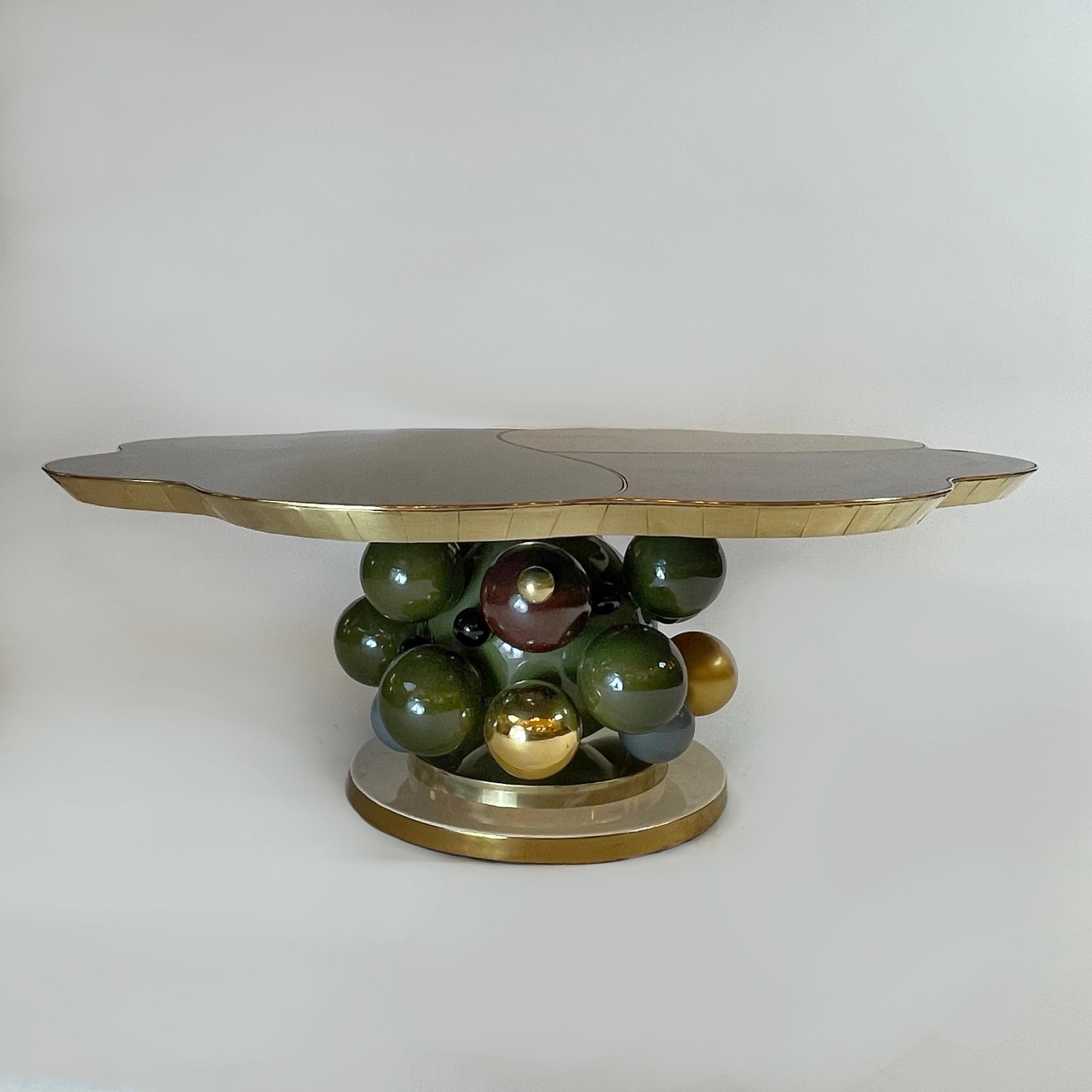 Modern Late 20th Century Flower Shape w/ Opaline Glass & Ceramic Balls Coffee Table For Sale