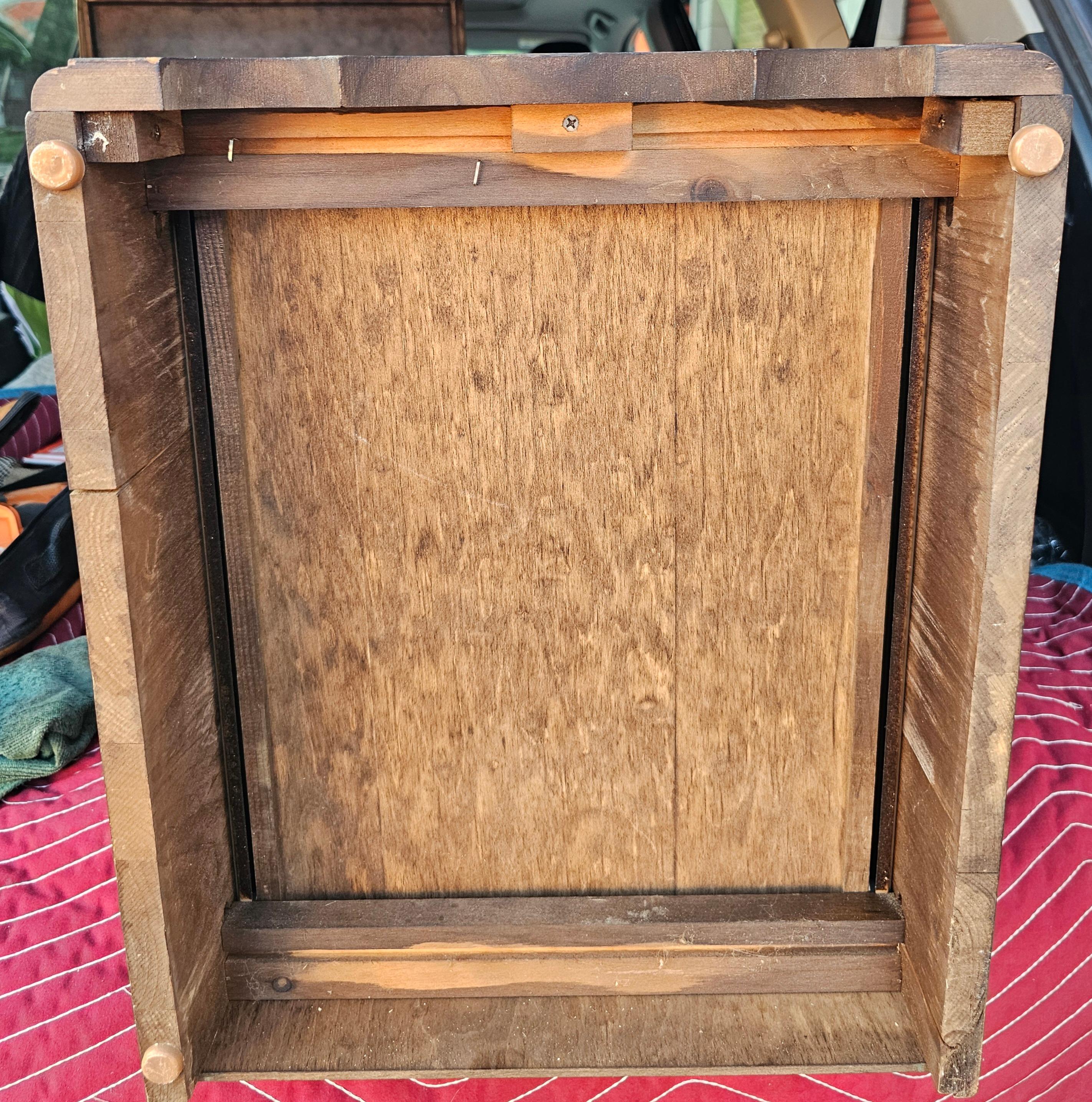 Late 20th Century Four-Drawer Solid Pine Filing Cabinet with Locks and Keys For Sale 4