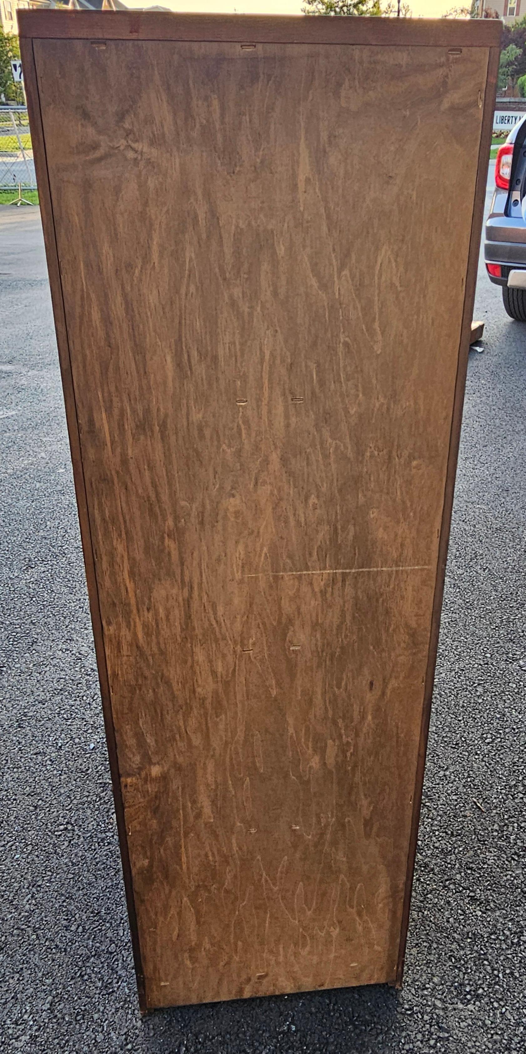 Late 20th Century Four-Drawer Solid Pine Filing Cabinet with Locks and Keys For Sale 3