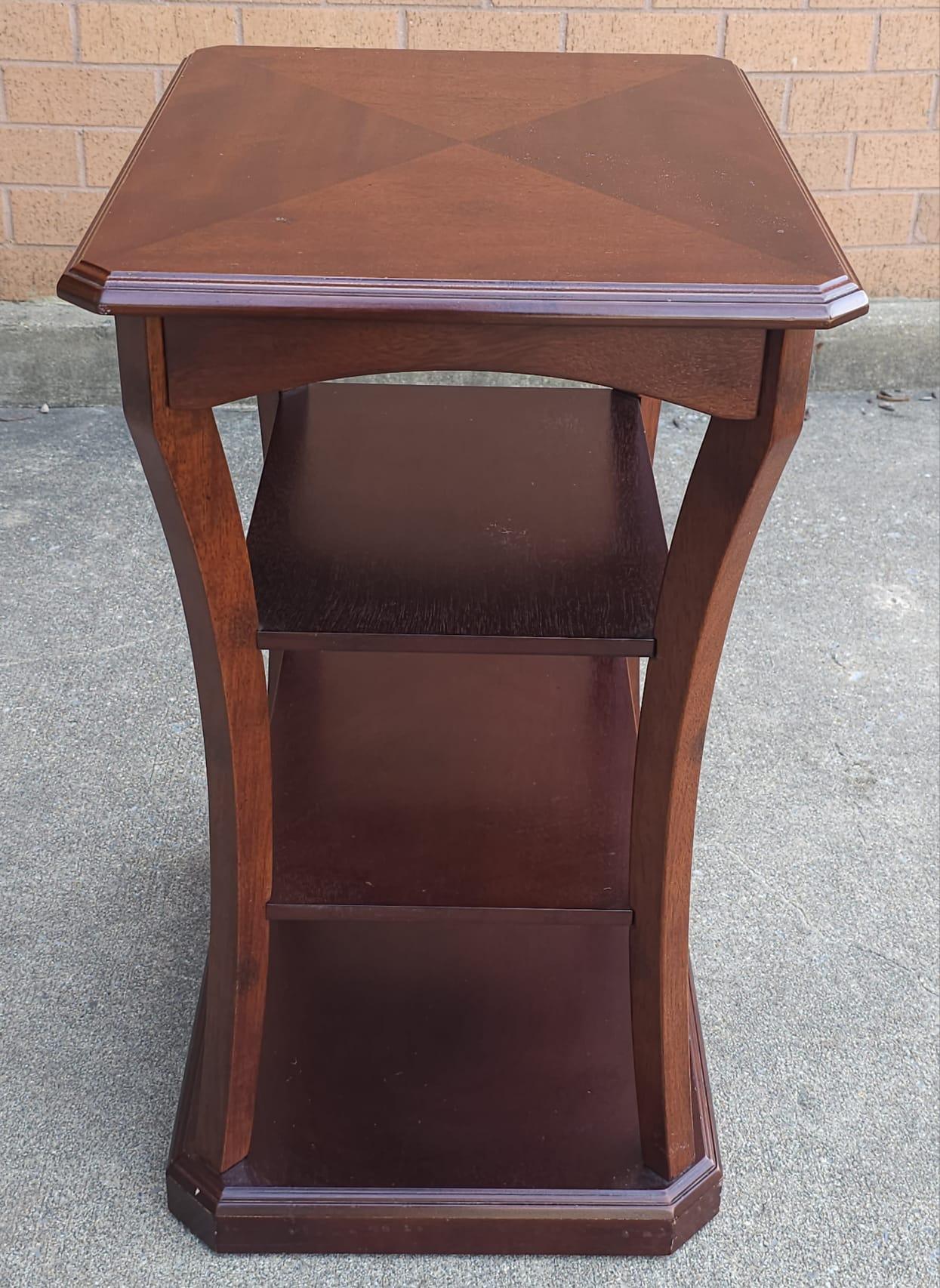 Other Late 20th Century Four-Tier Mahohany Bookmatched Top Side Table For Sale