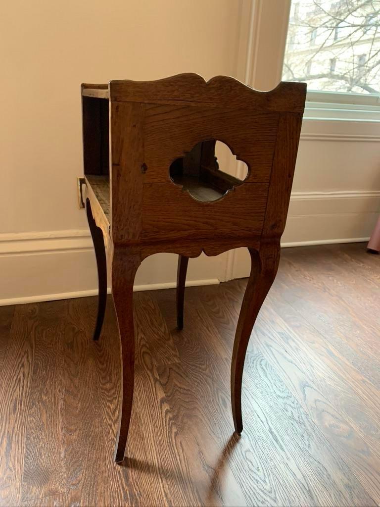 Wood Mid 18th Century French End Table with Open Shelf and Quatrefoil Motifs For Sale