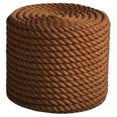 Mesa auxiliar / otomana de cuerda francesa moderna de finales del siglo XX, años 80 Mesa auxiliar / otomana de cuerda francesa moderna de finales del siglo XX, años 80