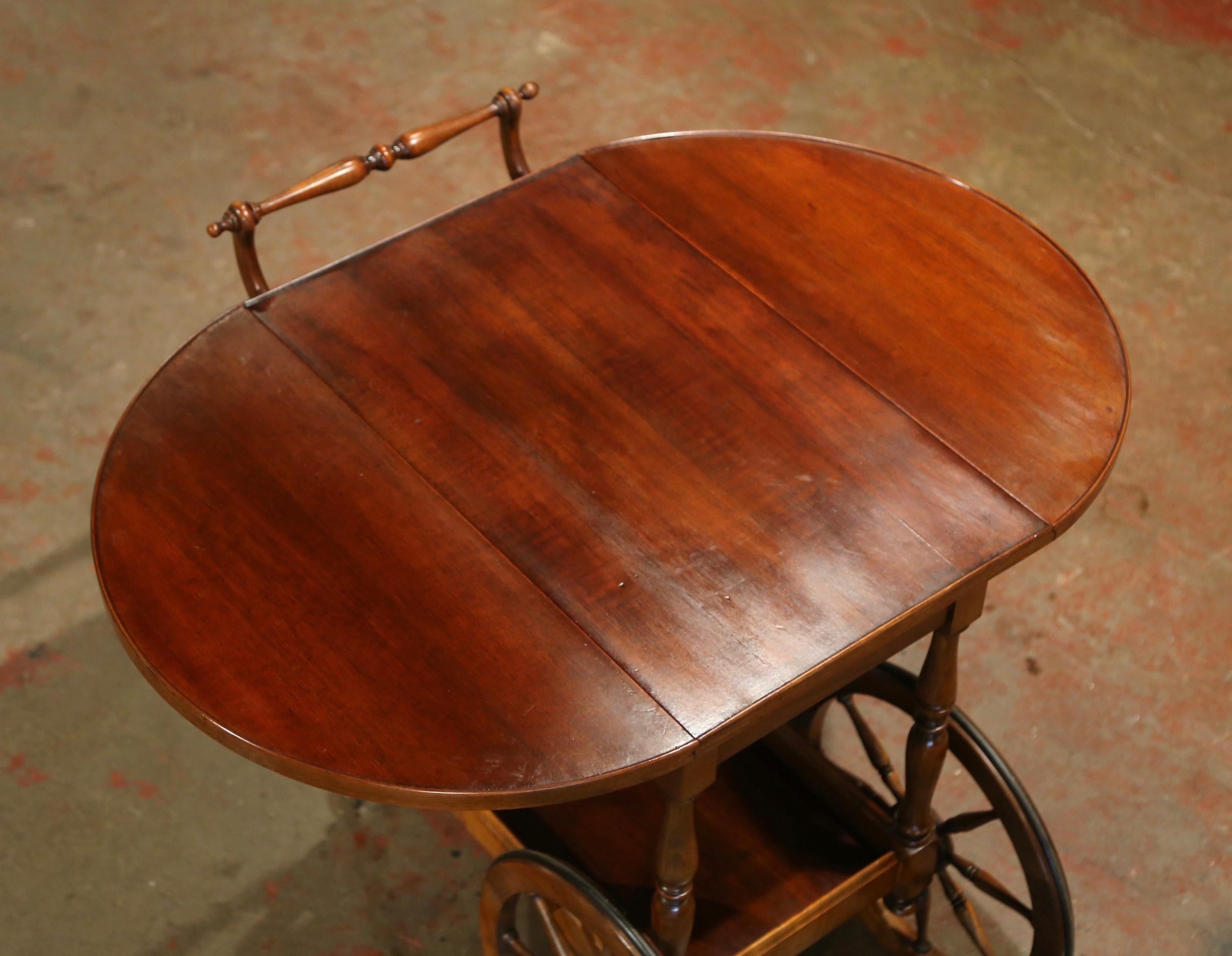 Late 20th Century French Walnut Drop-Leaf Tea Trolley Service Cart on Wheels In Excellent Condition In Dallas, TX