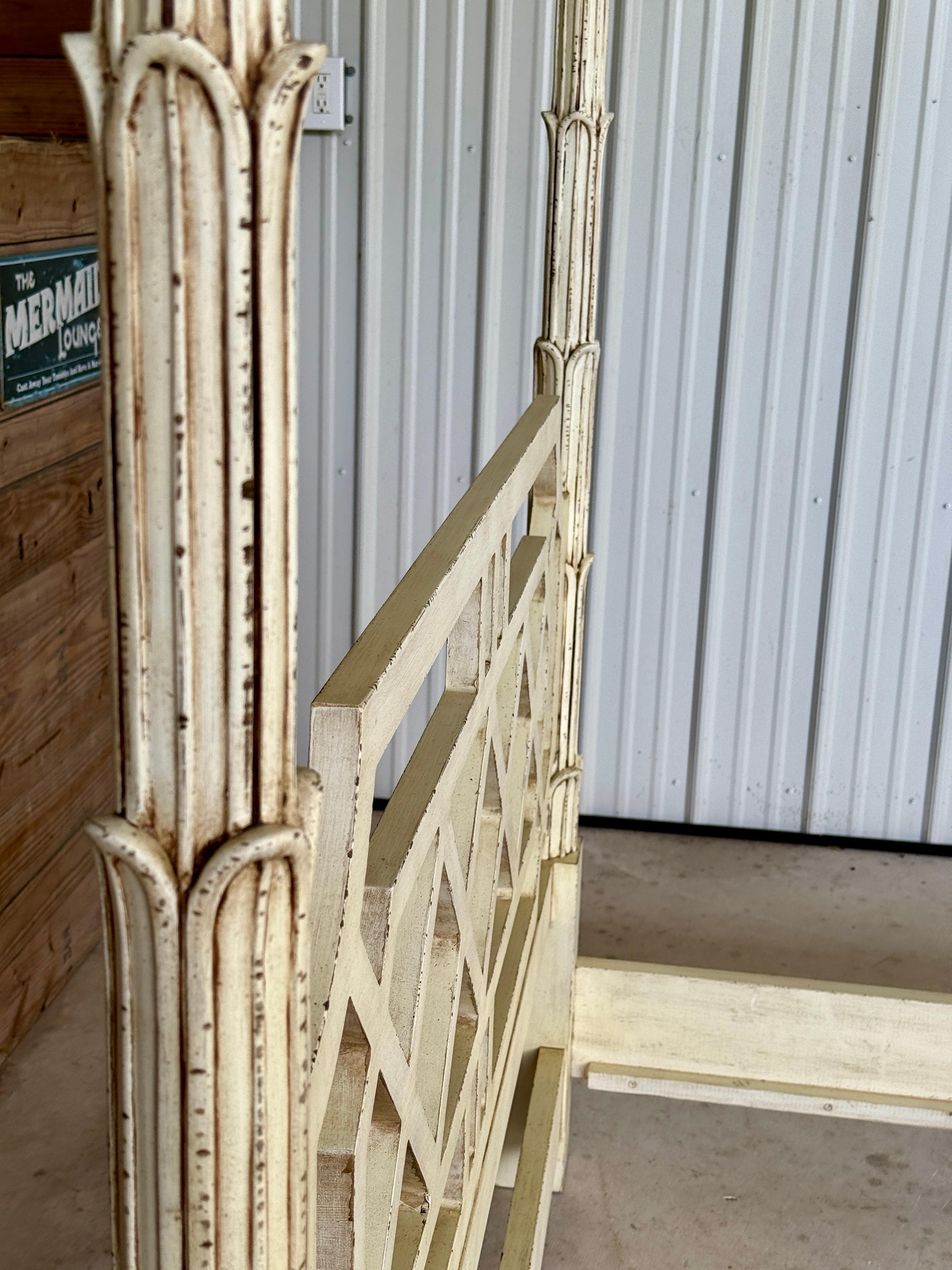Late 20th Century Fretwork Queen Four Posted Canopy Bed in the Manner of Serge R For Sale 10