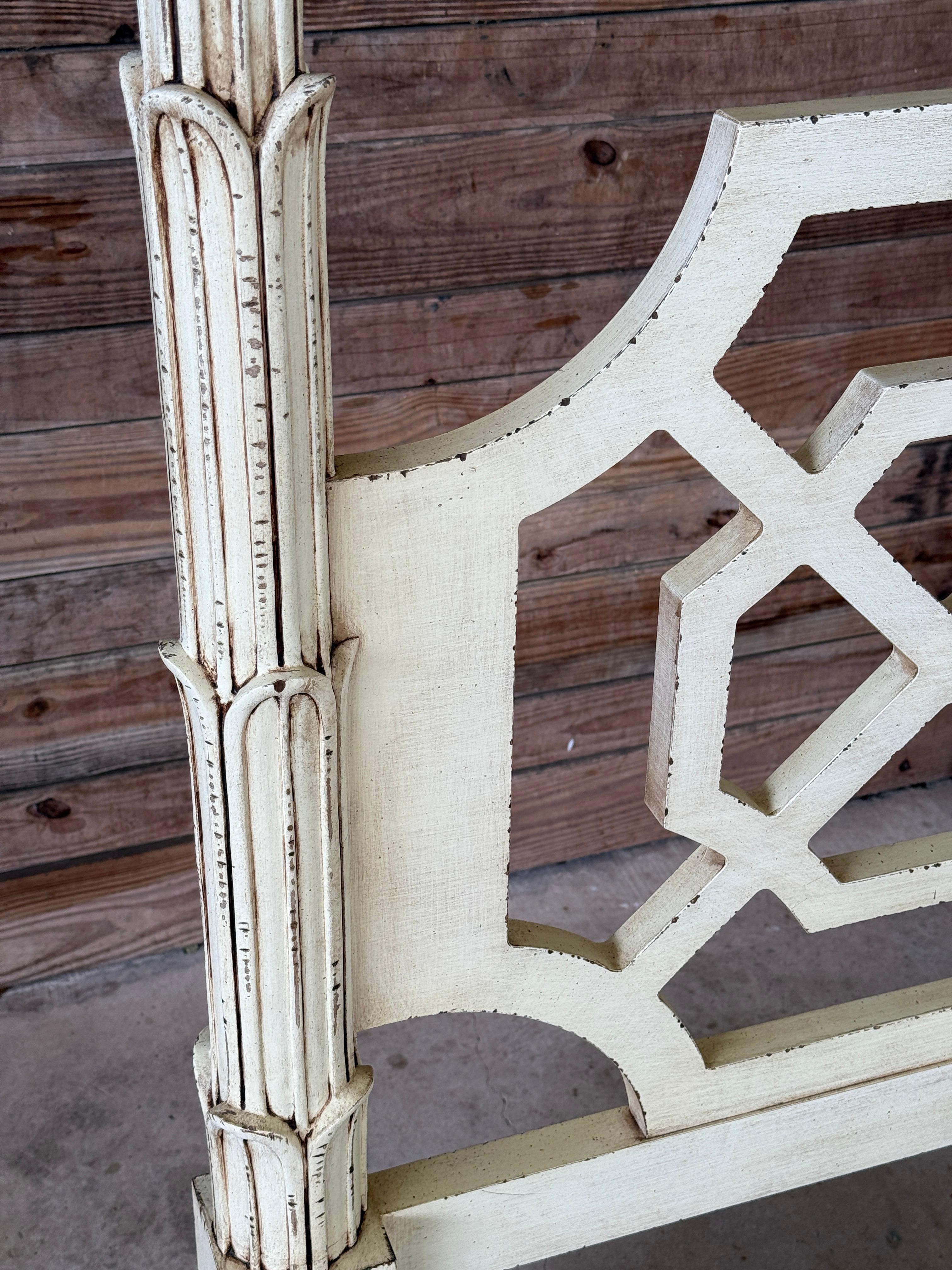 Hand-Crafted Late 20th Century Fretwork Queen Four Posted Canopy Bed in the Manner of Serge R For Sale