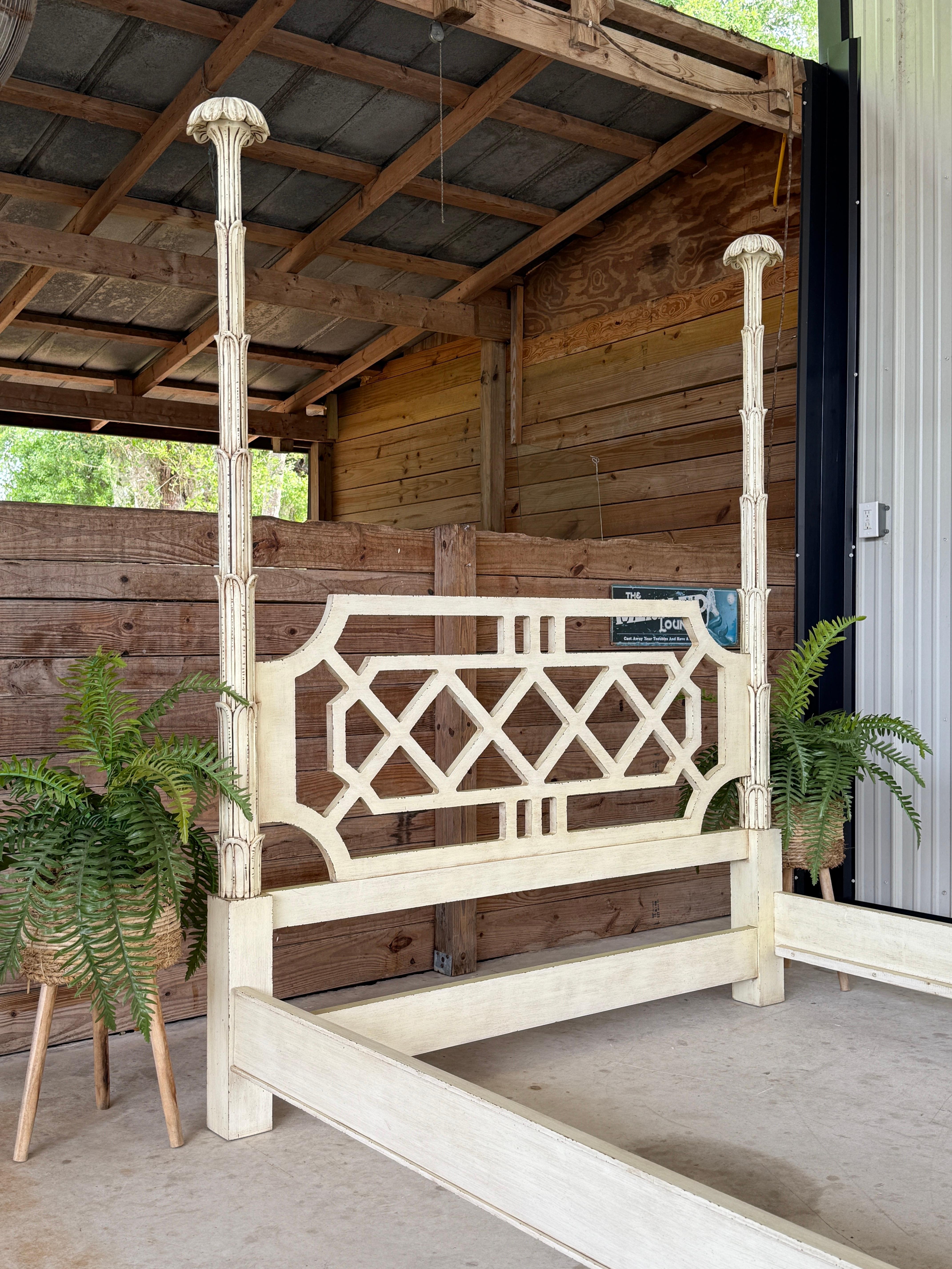 Late 20th Century Fretwork Queen Four Posted Canopy Bed in the Manner of Serge R For Sale 1