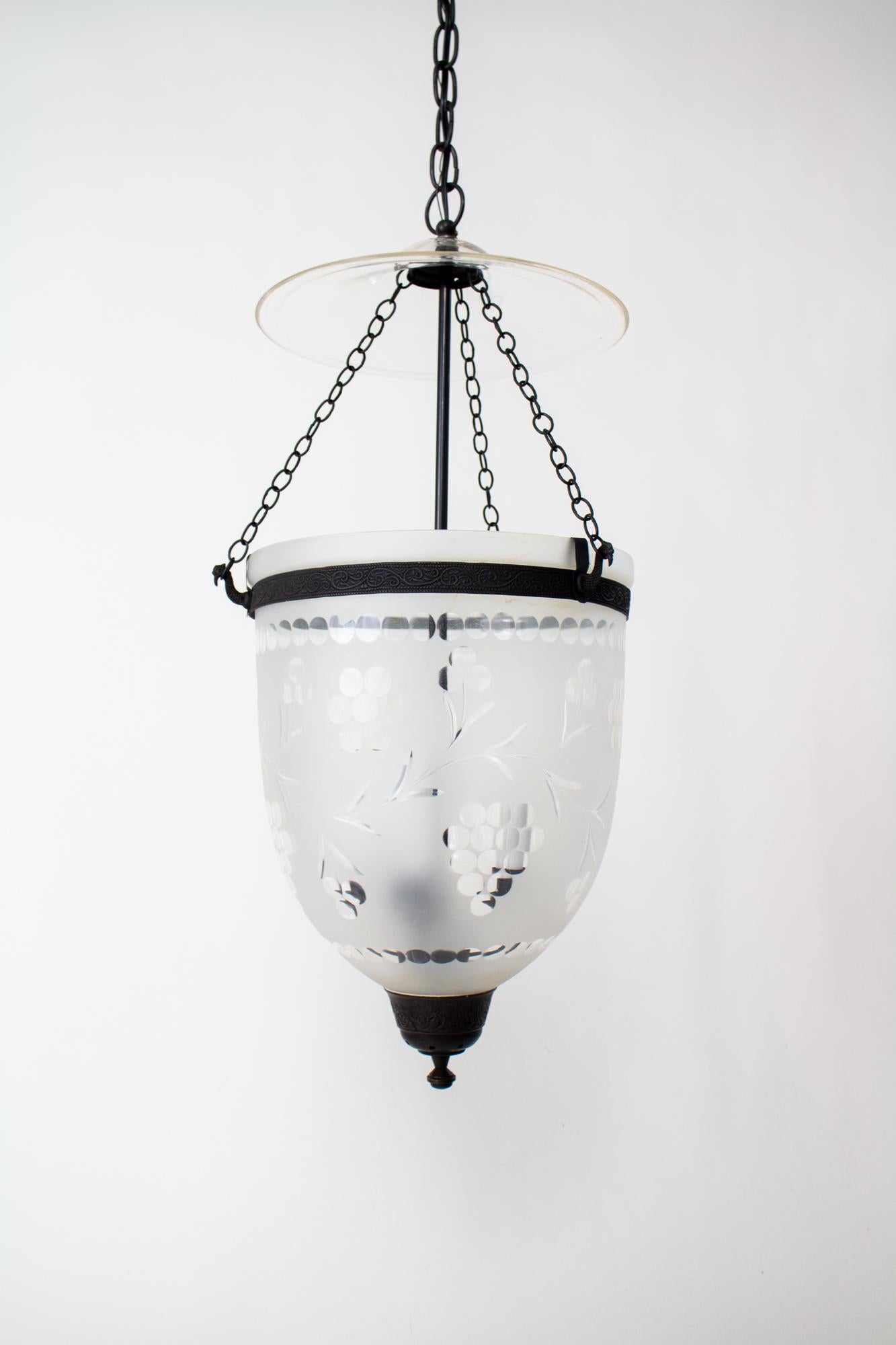 Late 20th Century Frosted Glass Bell Jar With Grape Pattern For Sale 4