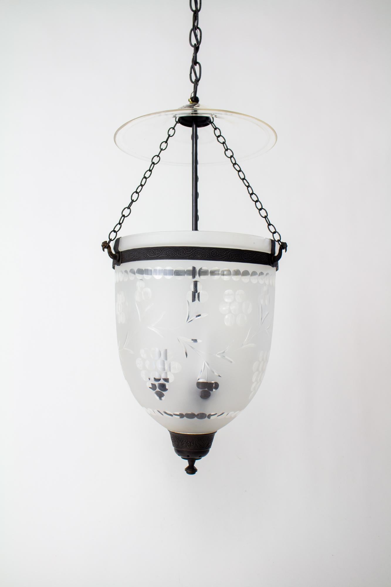Late 20th Century Frosted Glass Bell Jar With Grape Pattern For Sale 3