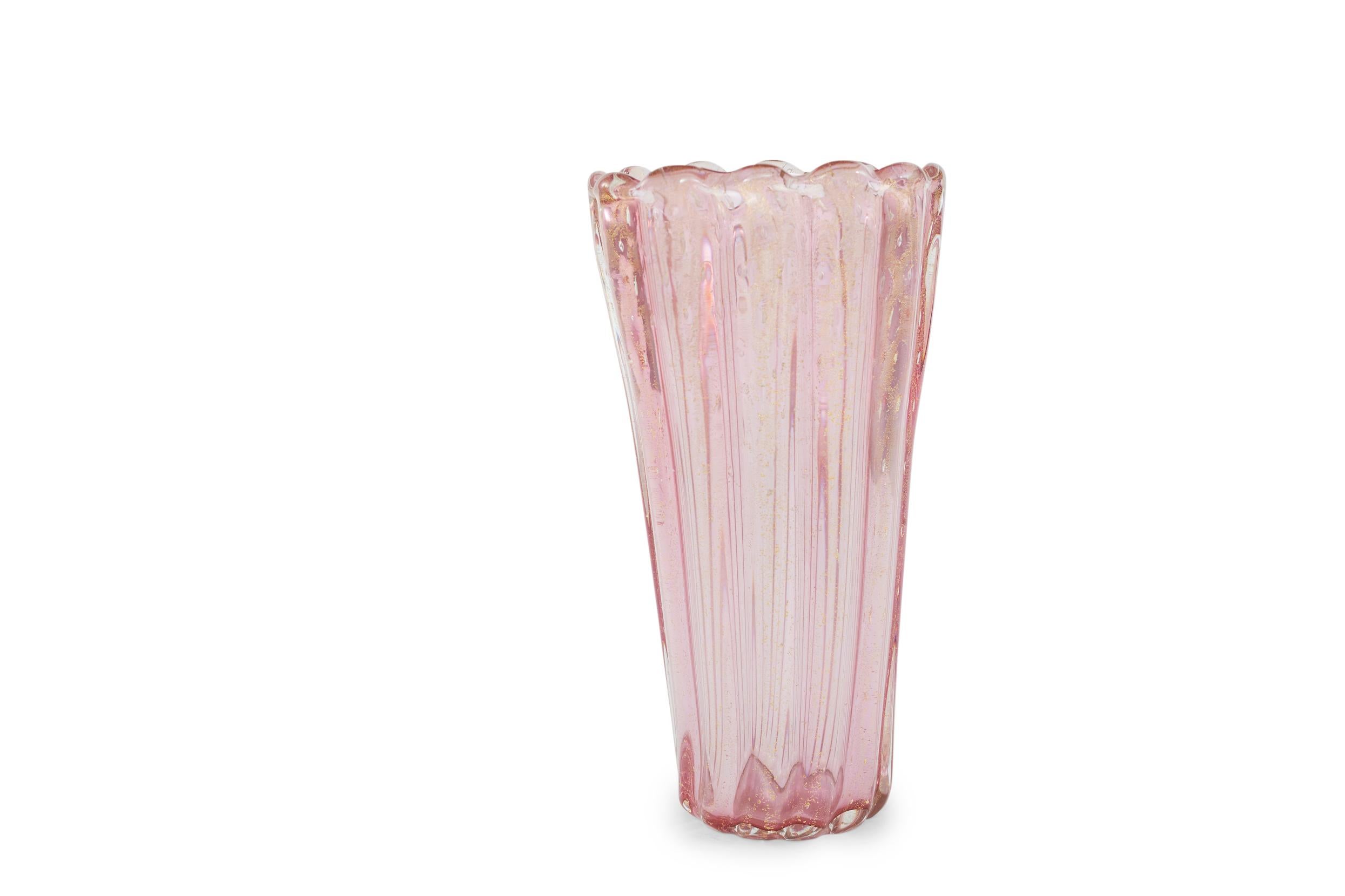 Late 20th Century Gold Flecks Tall Murano Glass Vase 7