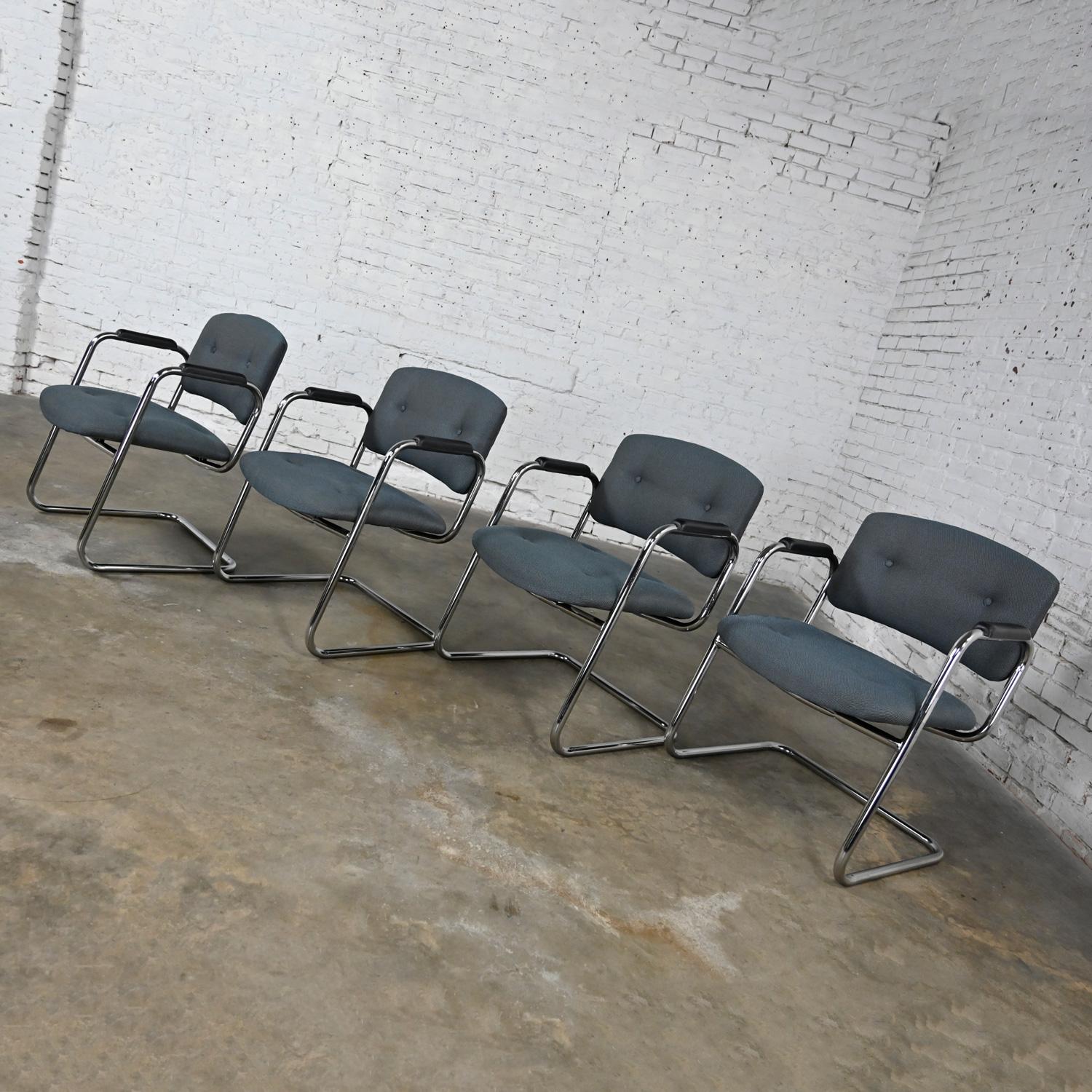 Bauhaus Late 20th Century Gray & Chrome Cantilever Chairs Style Steelcase Set of 4 For Sale