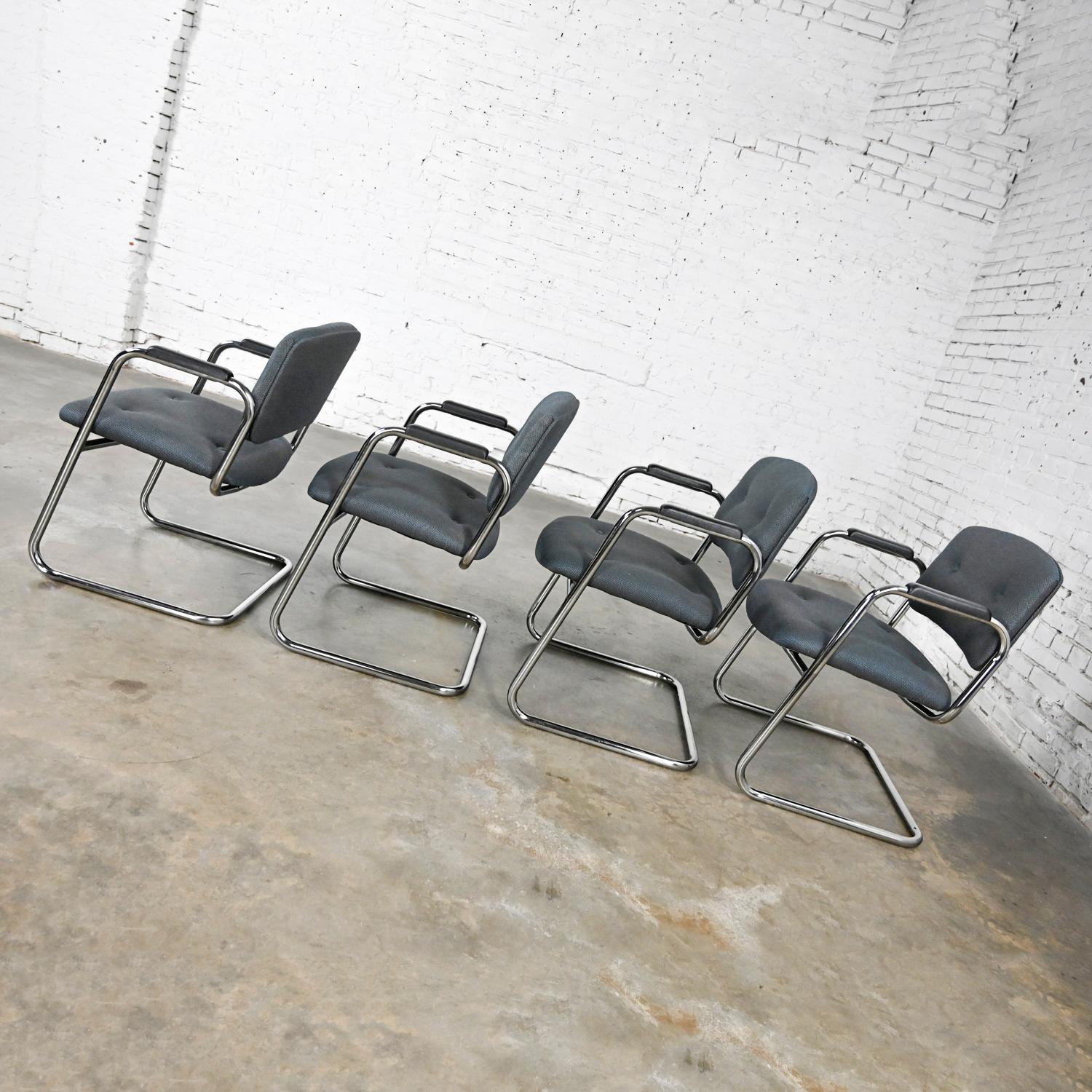 Late 20th Century Gray & Chrome Cantilever Chairs Style Steelcase Set of 4 For Sale 3