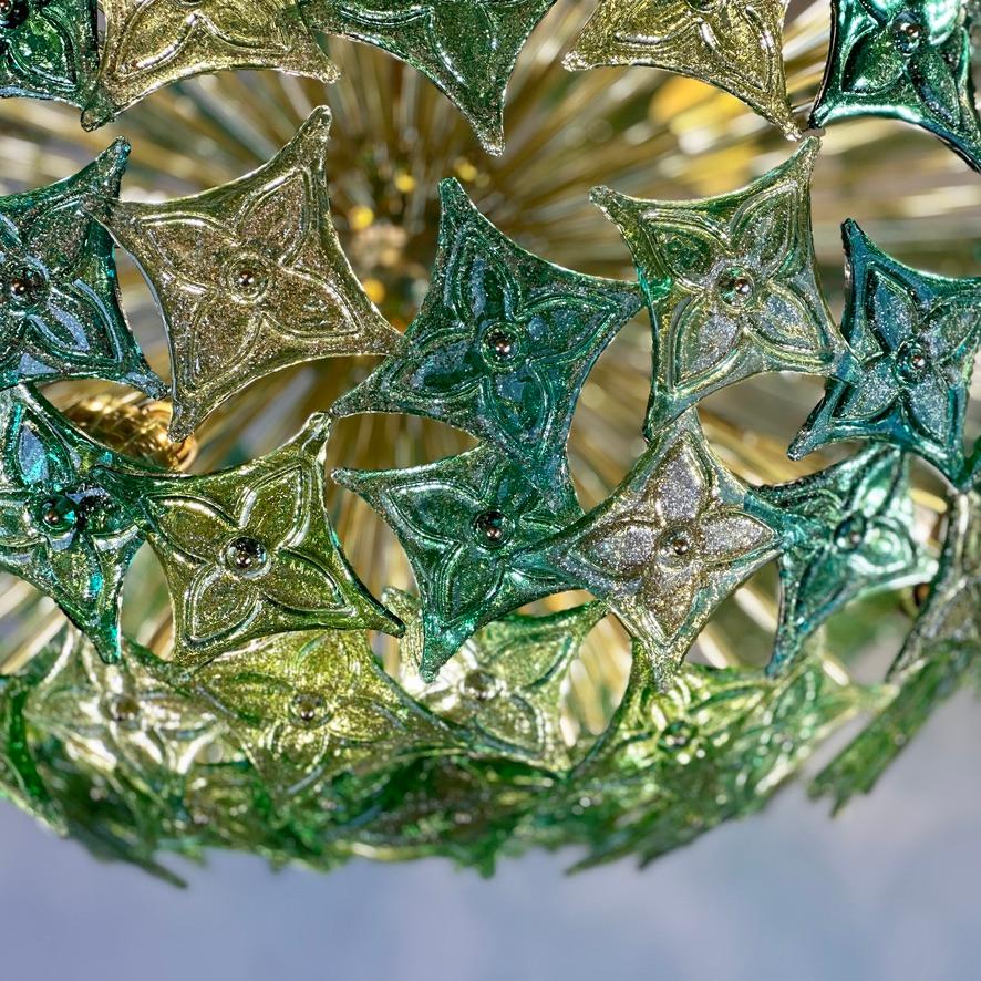 Late 20th Century Green Flowers Murano Art Glass & Brass Sputnik Chandelier  For Sale 7