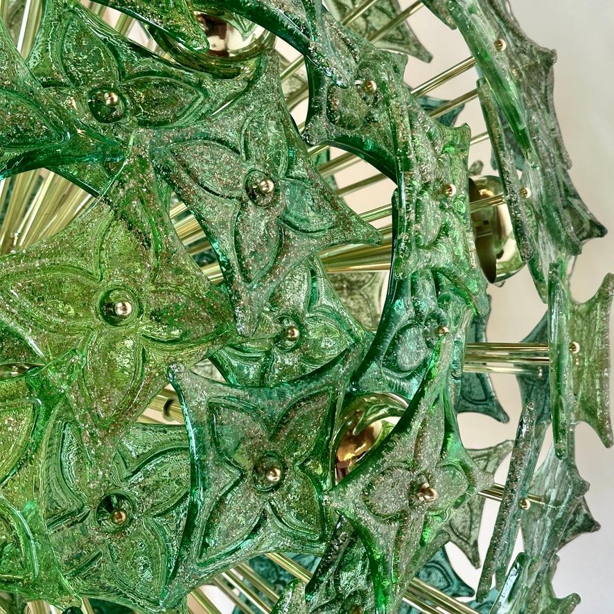 Late 20th Century Green Flowers Murano Art Glass & Brass Sputnik Chandelier  For Sale 3