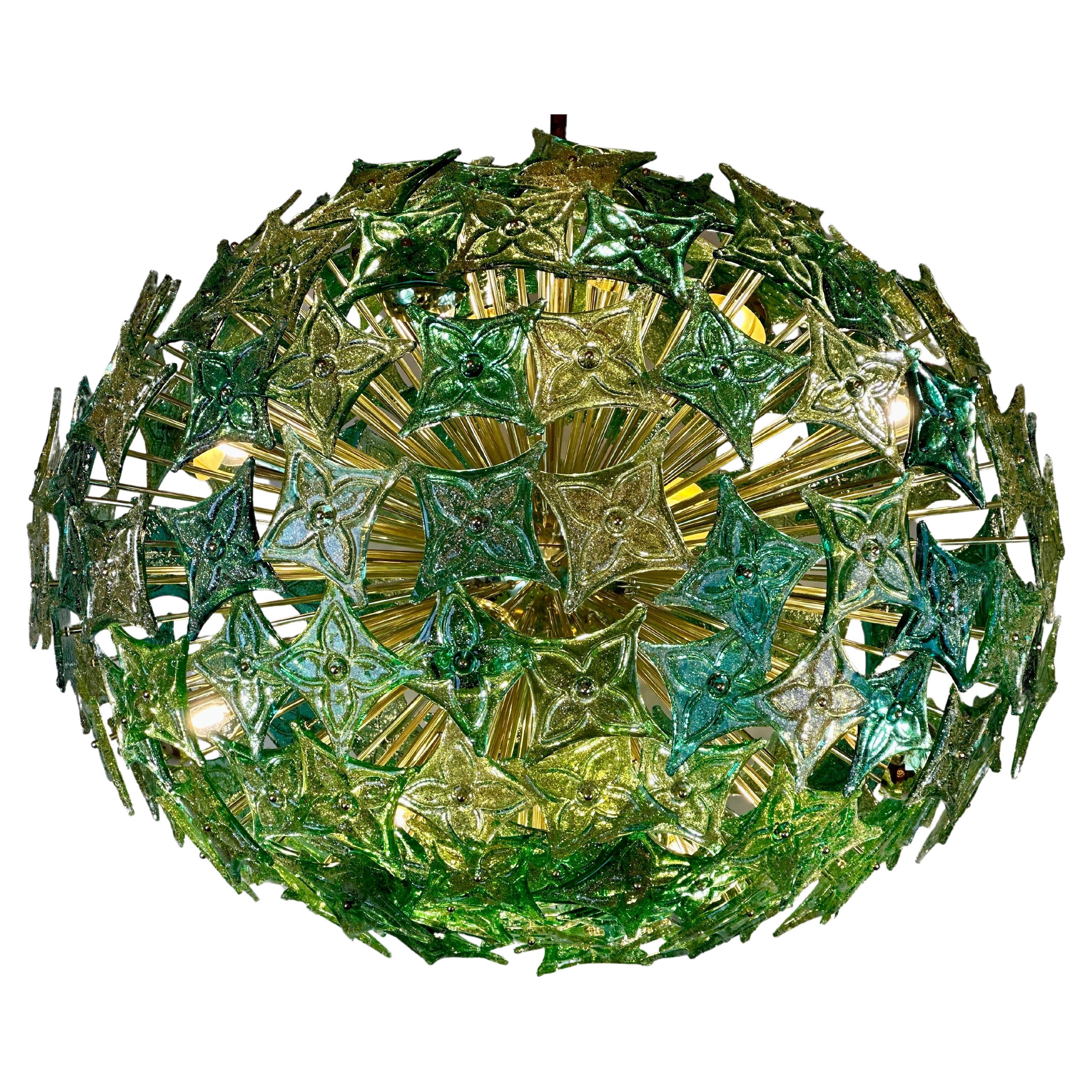 Sputnik-Kronleuchter aus Murano-Kunstglas und Messing mit grünen Blumen aus dem späten 20. Jahrhundert 