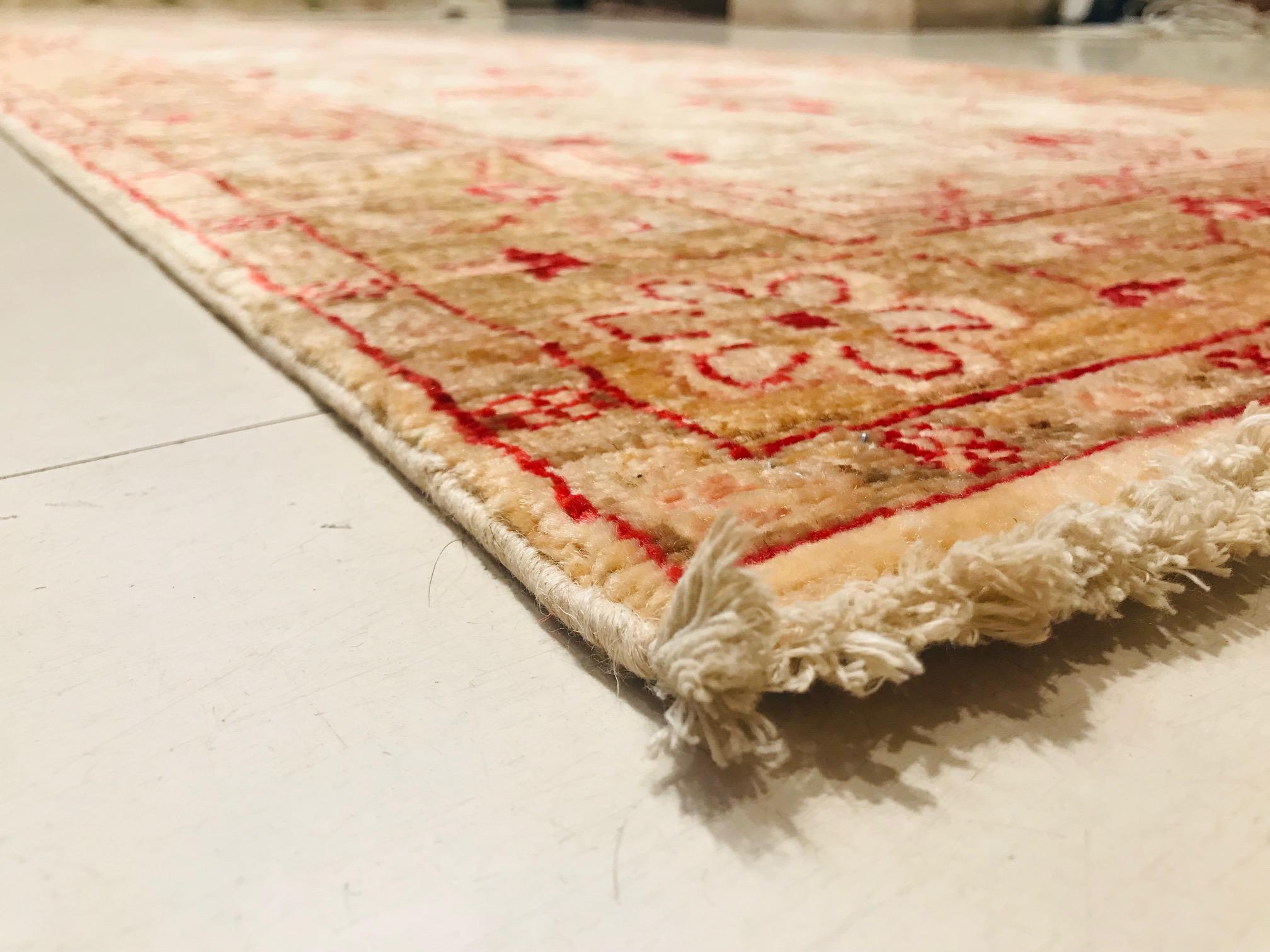 Late 20th Century Hand Knotted Runner Rug with Wool in Red and Beige of 1970s For Sale 1