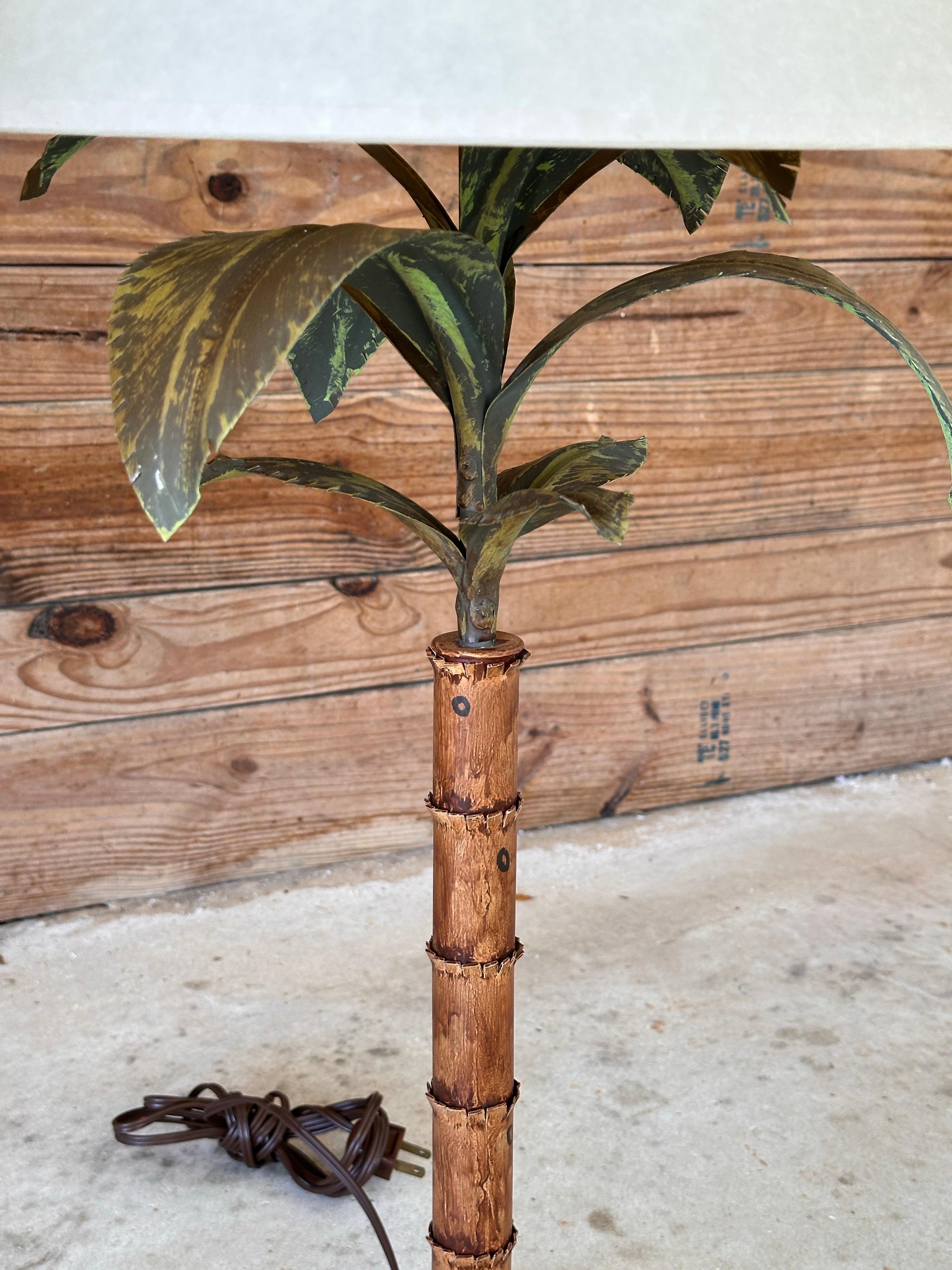 Hand-Crafted Late 20th Century Hand Painted Metal Tole Palm Tree Table Lamps-Pair For Sale