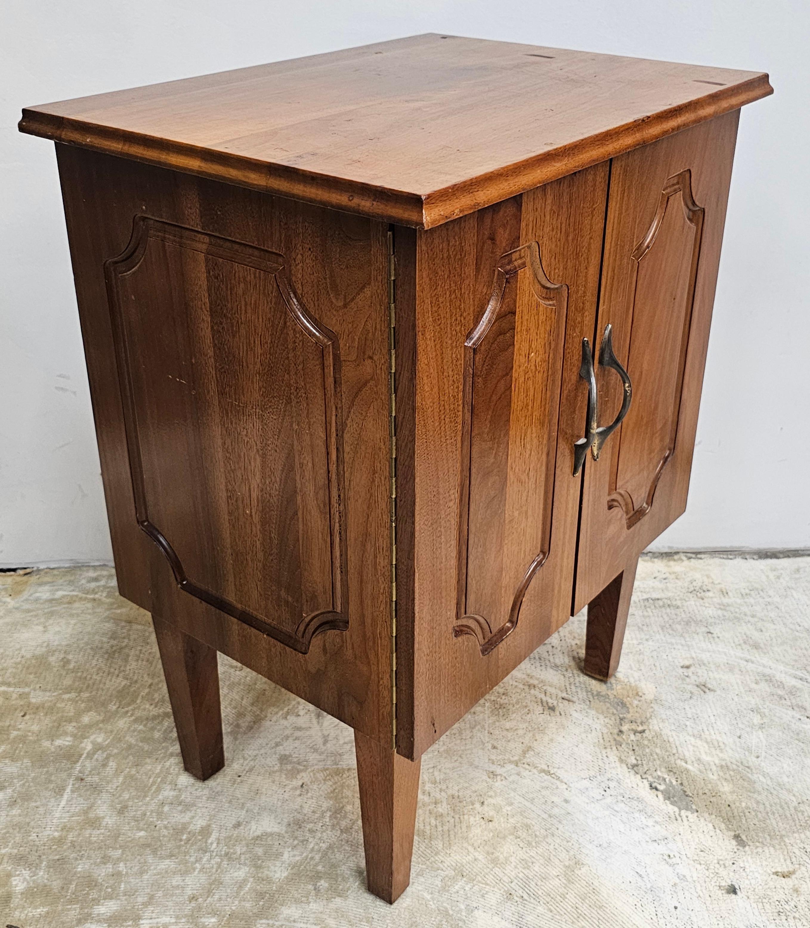 Hand-Crafted Late 20th Century Handcrafted Solid Walnut Stained French Side Cabinet For Sale