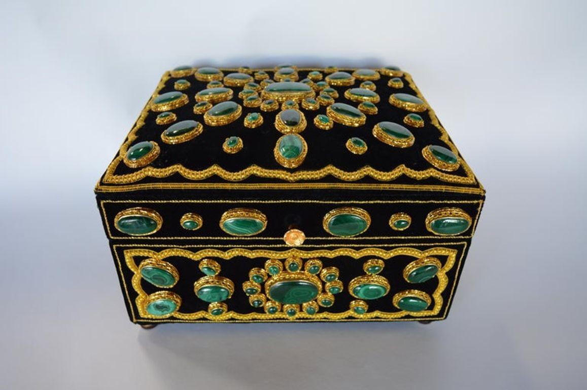 Italian Late 20th Century Handmade Jewelry Box with Malachite For Sale