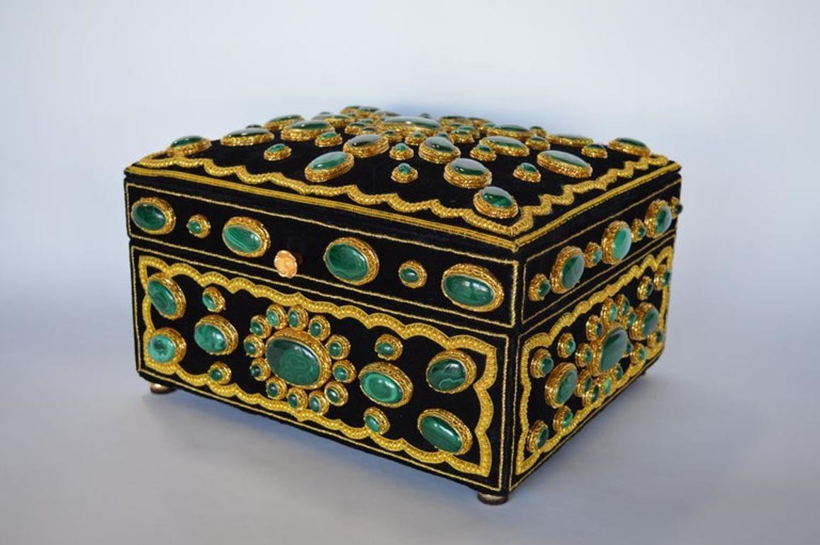 Late 20th Century Handmade Jewelry Box with Malachite For Sale 1