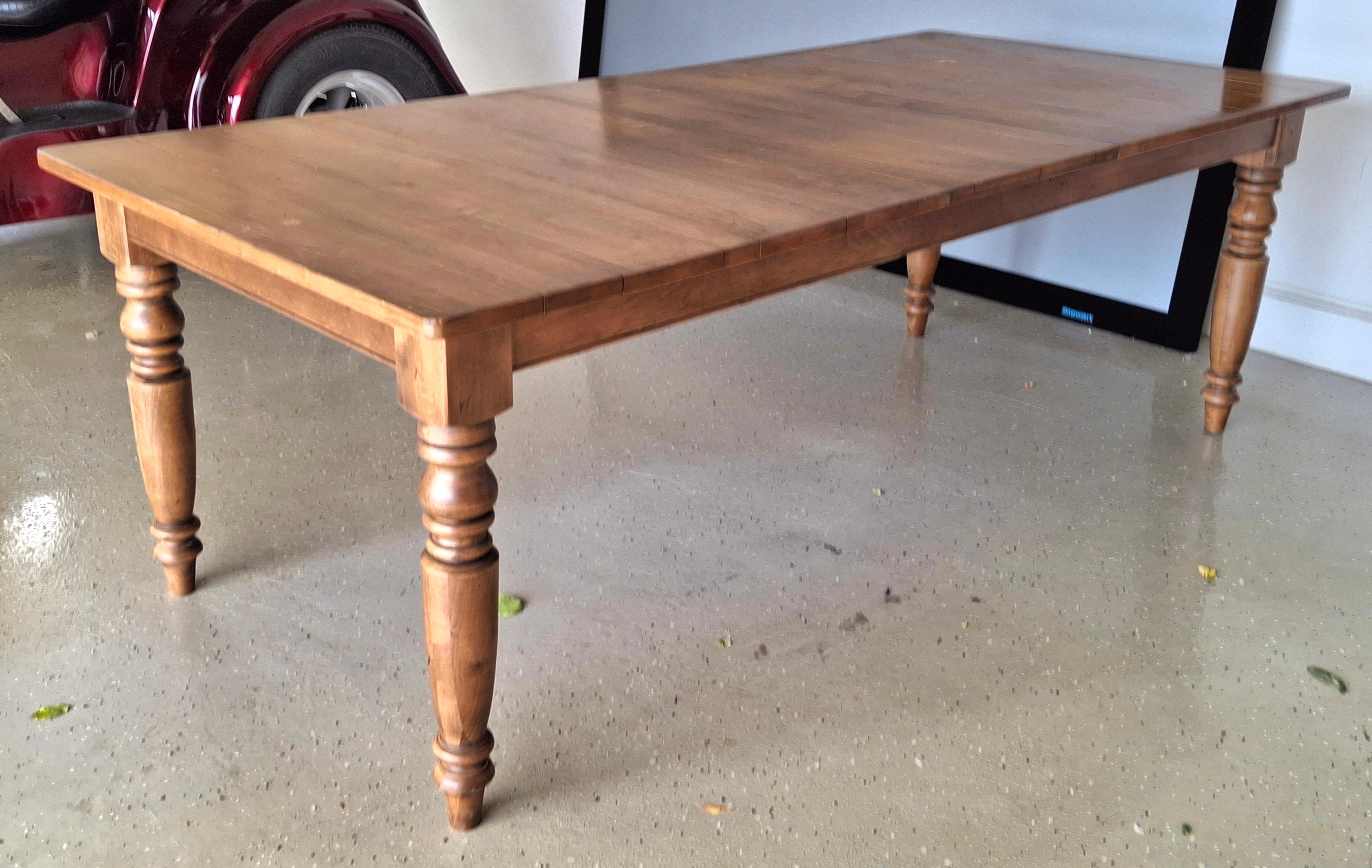 Table de salle à manger à rallonge en érable de ferme de la fin du 20e siècle en vente 2