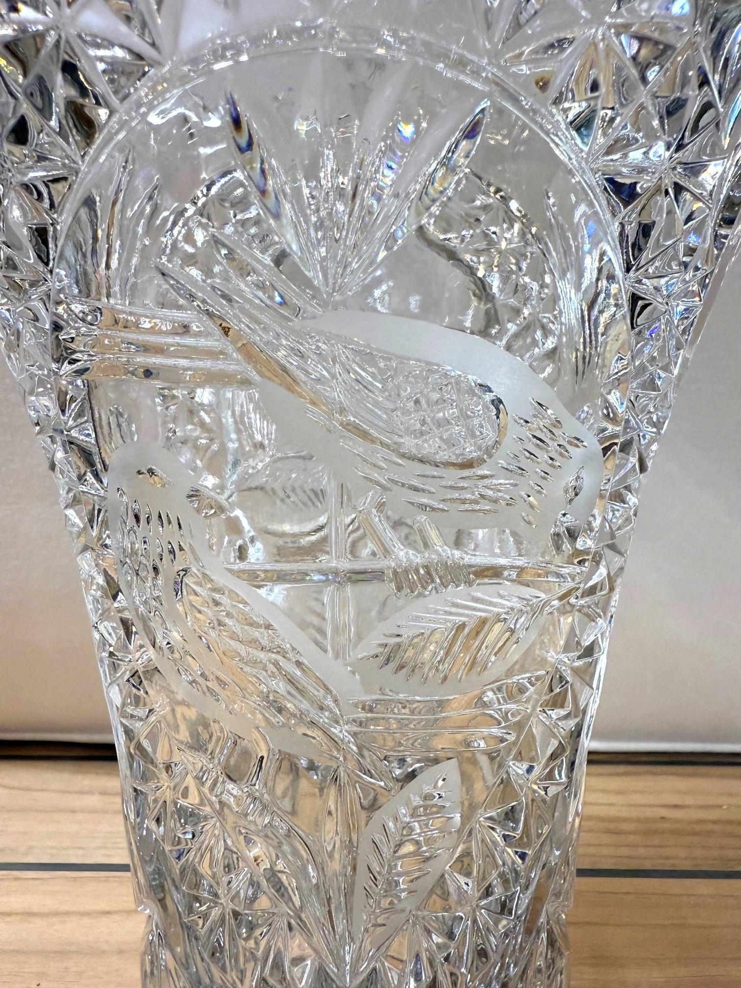 Cristal Vase en cristal de plomb de la collection Byrdes de Hofbauer de la fin du 20e siècle en vente