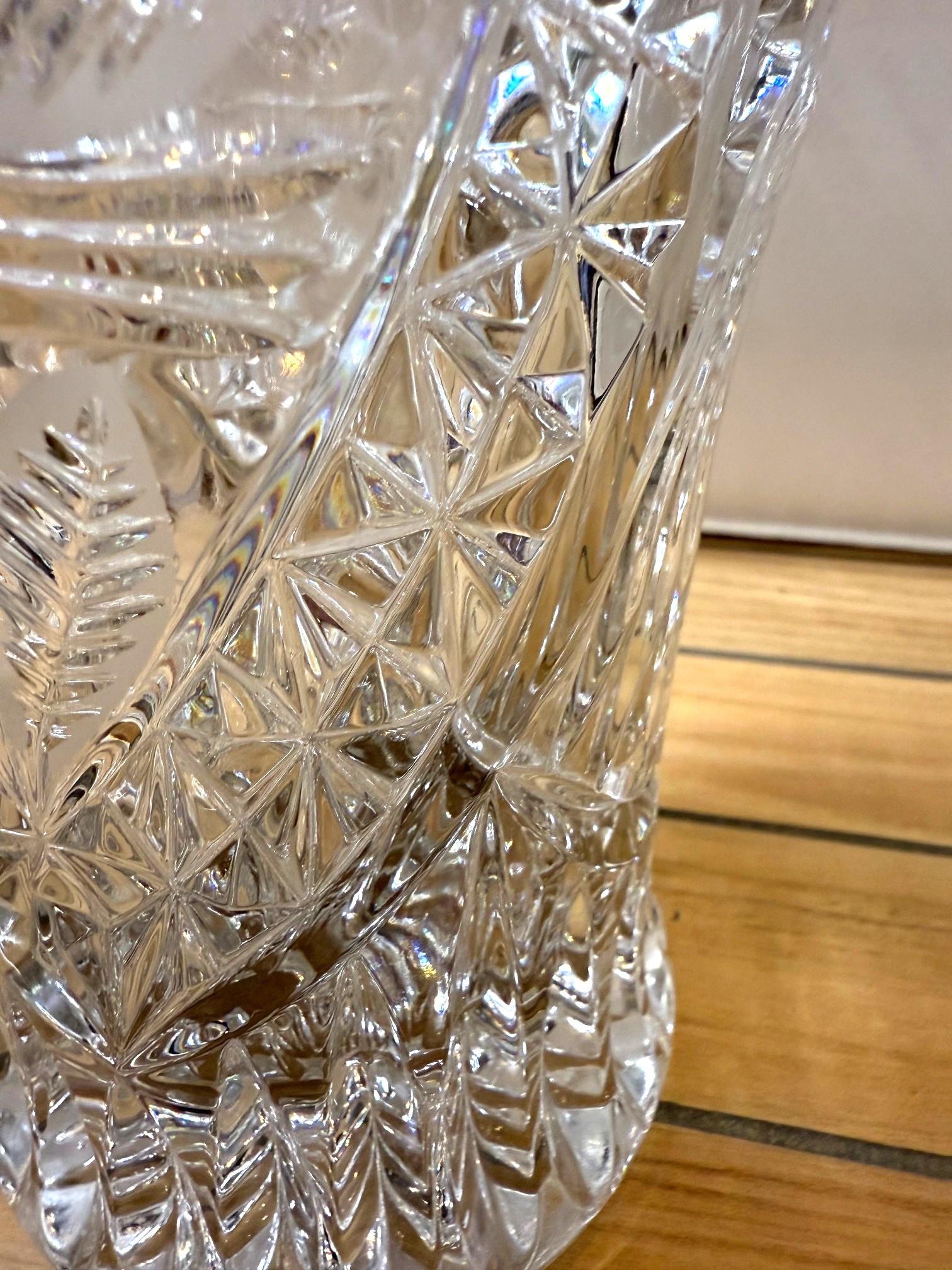 Vase en cristal de plomb de la collection Byrdes de Hofbauer de la fin du 20e siècle en vente 3