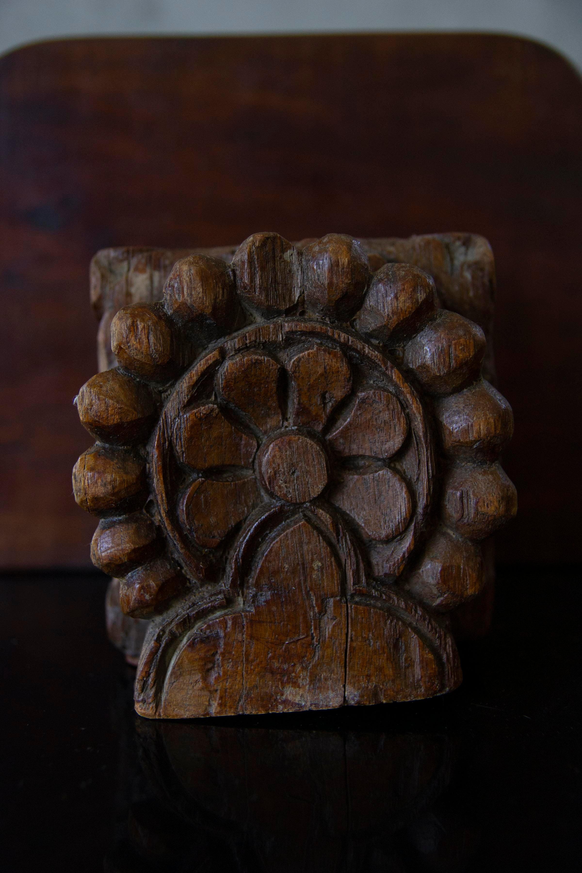 Late 20th Century Indian Hand-Carved Wood Wall Shelf, a Pair For Sale 4