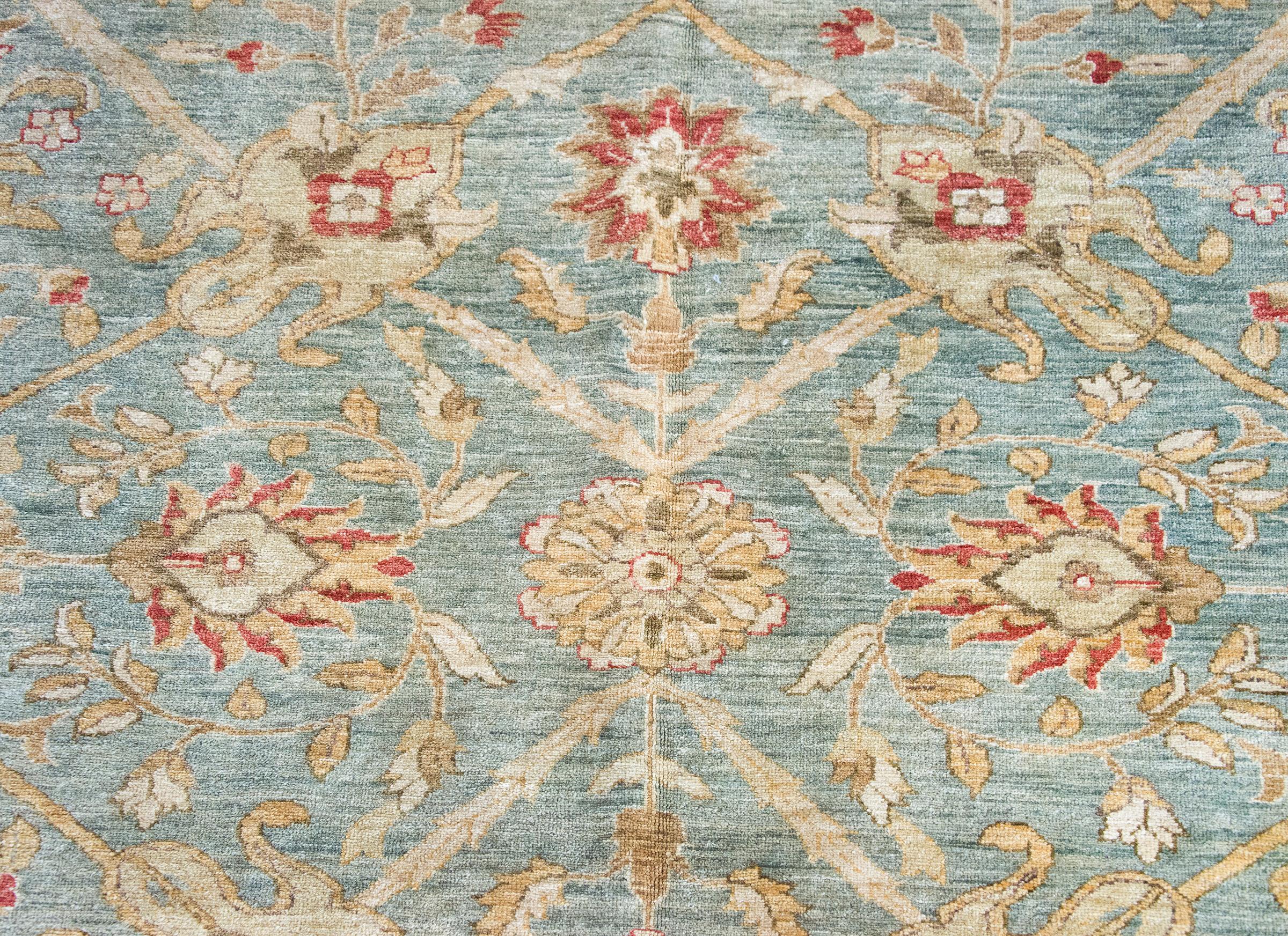 Late 20th Century Indian Sultanabad Rug 5
