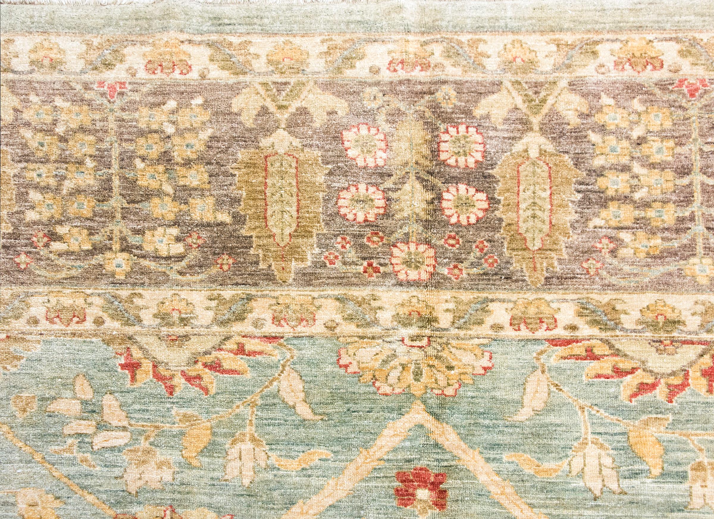 Late 20th Century Indian Sultanabad Rug 6