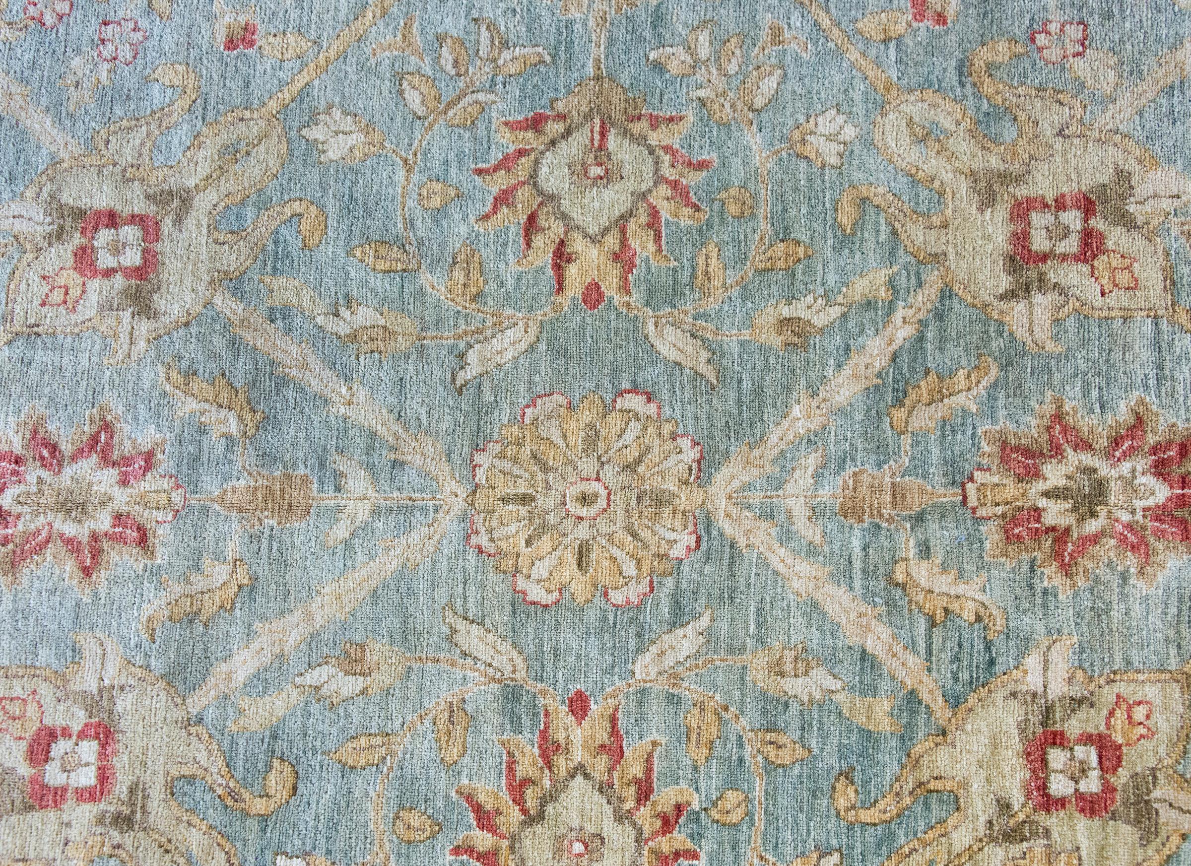 Late 20th Century Indian Sultanabad Rug 7
