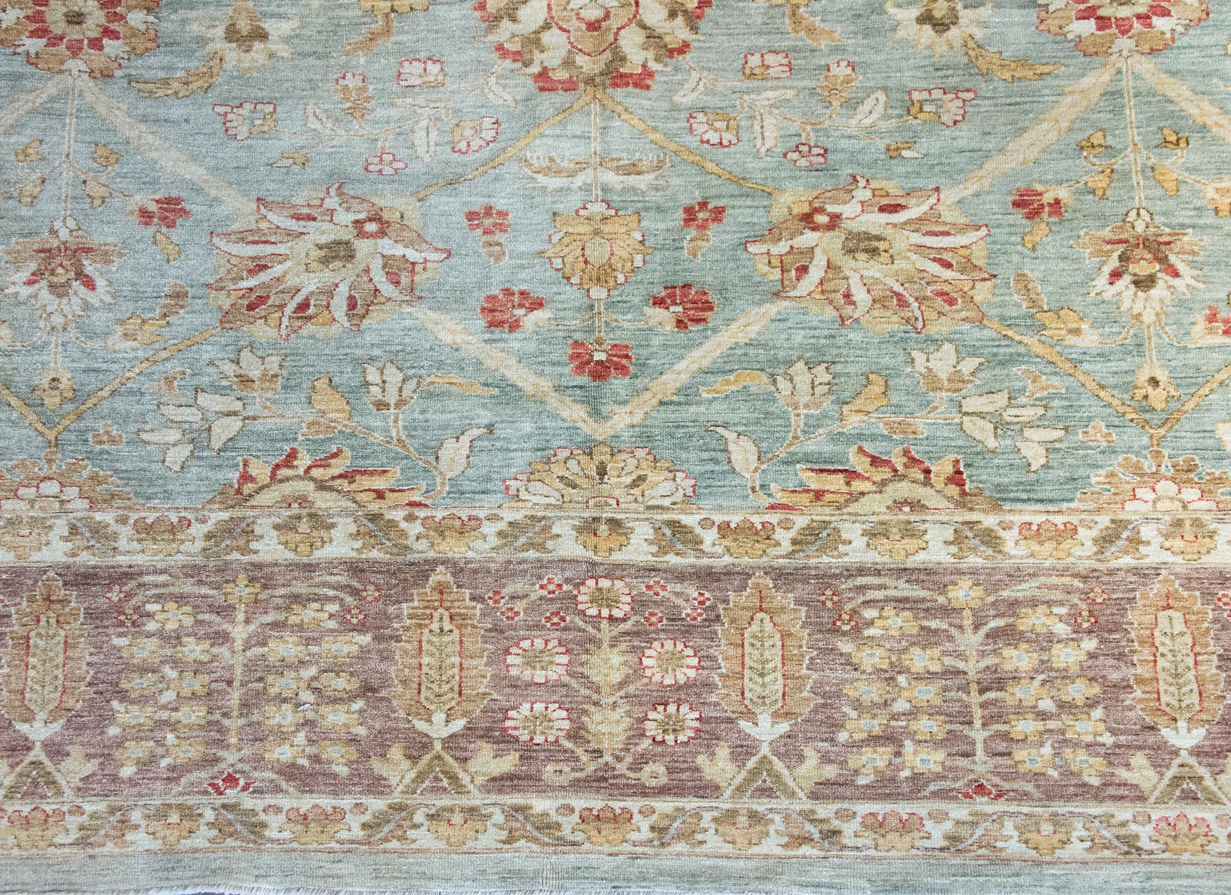 Late 20th Century Indian Sultanabad Rug 4