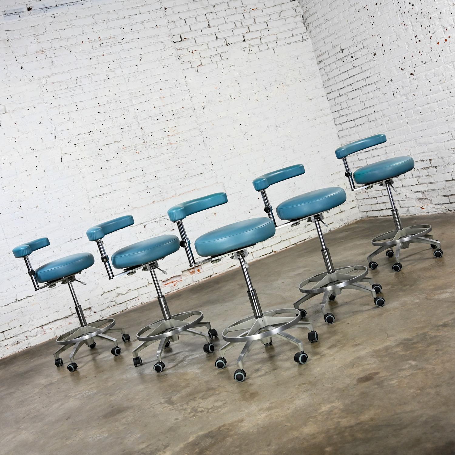 Late 20th Century Industrial Barstools Steel Blue Faux Leather & Chrome Set 5 For Sale 6