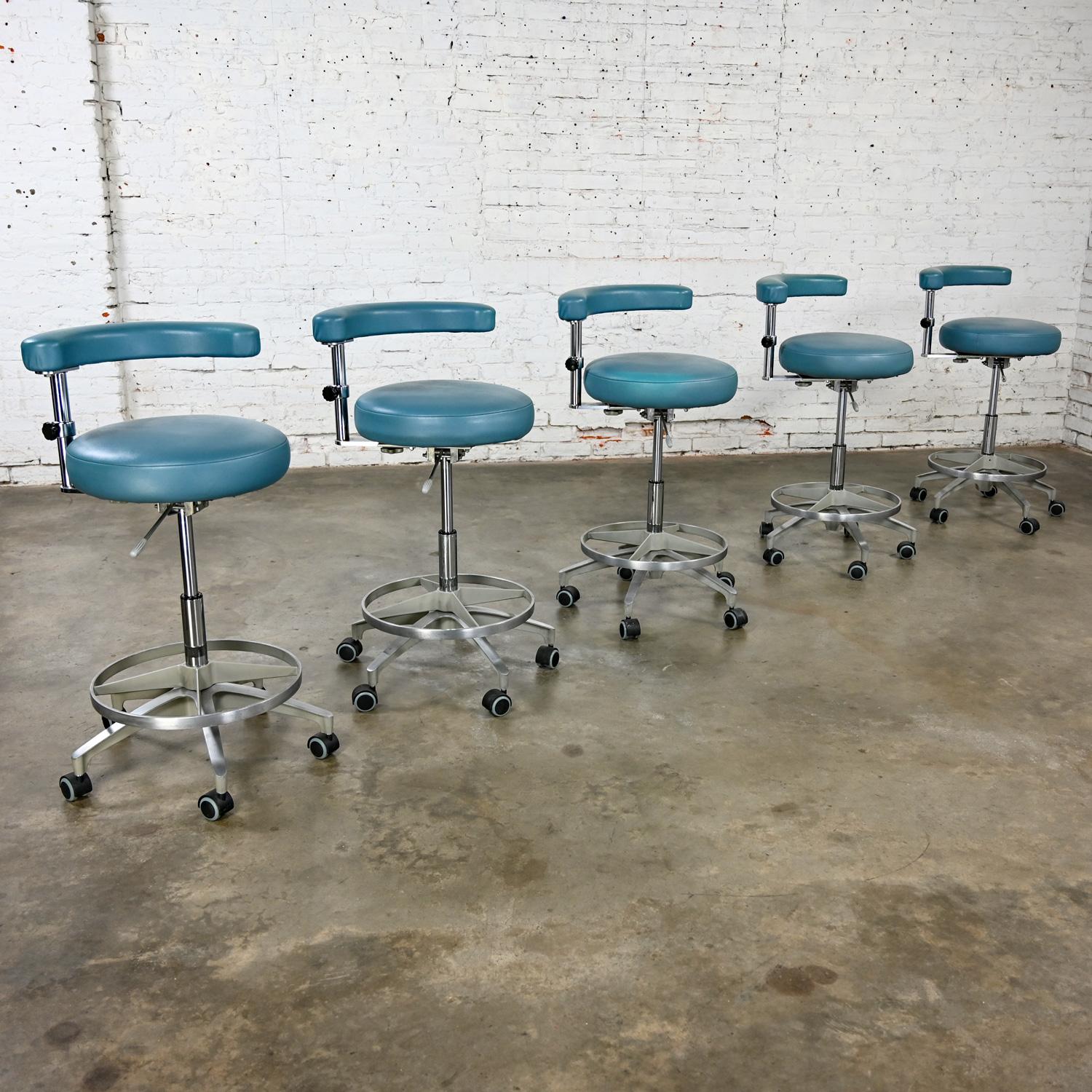 Late 20th Century Industrial Barstools Steel Blue Faux Leather & Chrome Set 5 For Sale 10