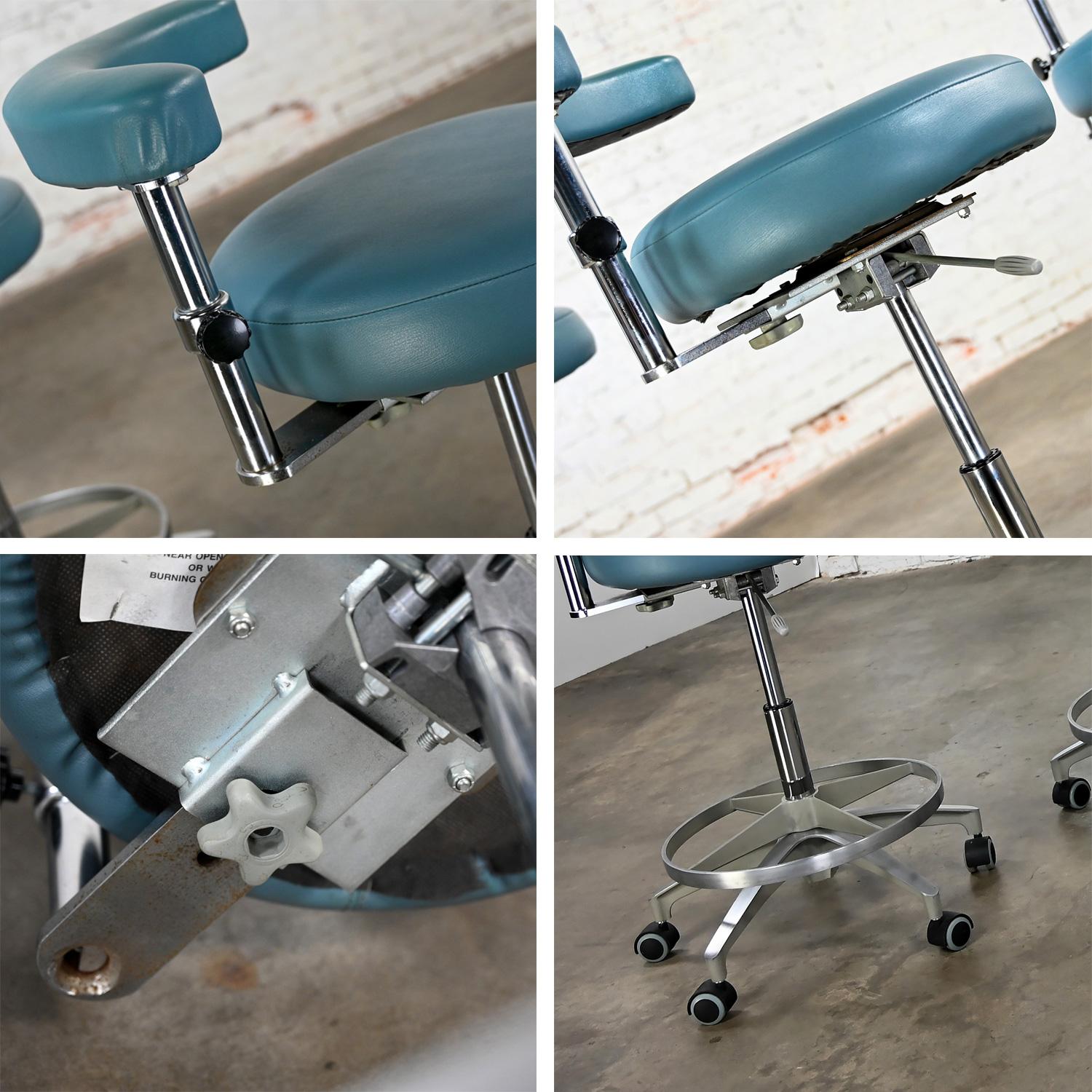 Late 20th Century Industrial Barstools Steel Blue Faux Leather & Chrome Set 5 For Sale 14