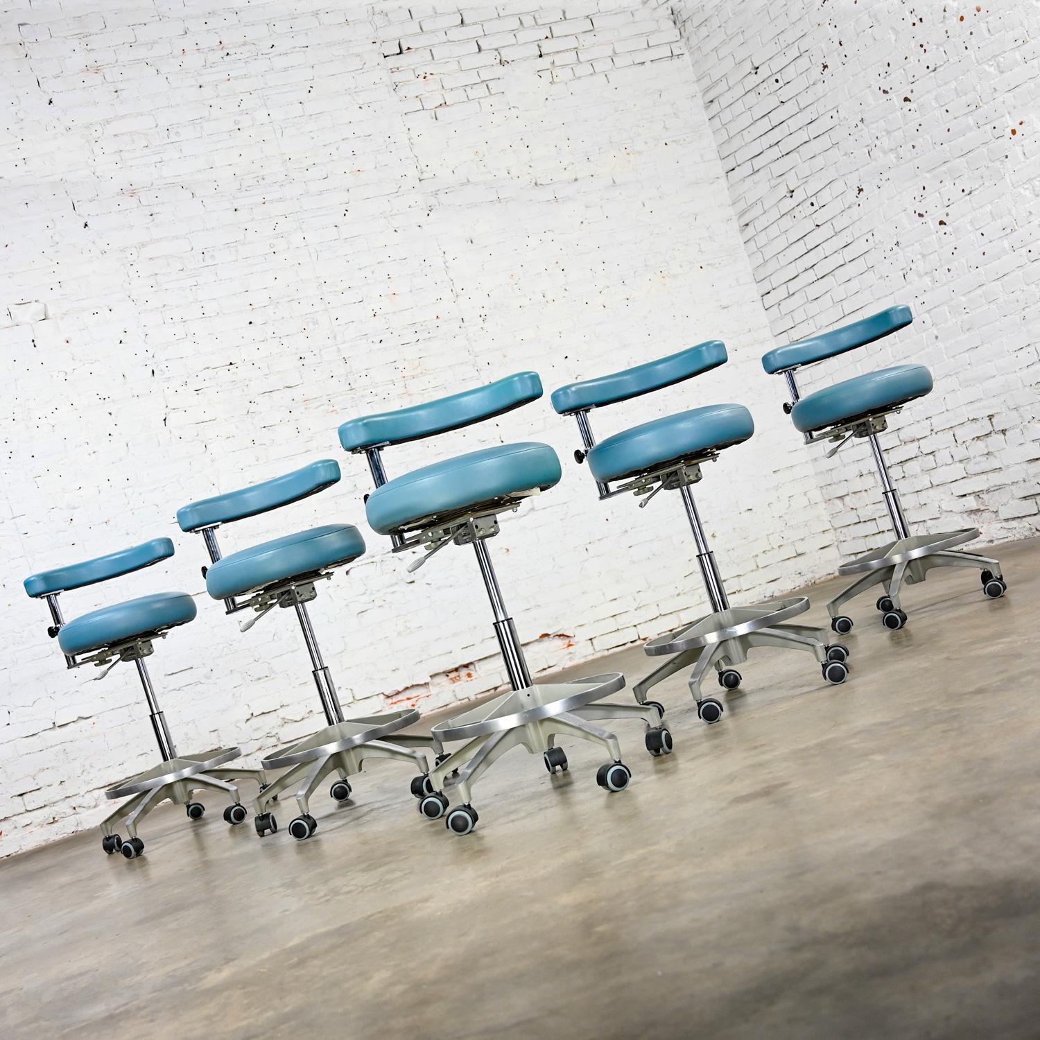 Late 20th Century Industrial Barstools Steel Blue Faux Leather & Chrome Set 5 For Sale 4