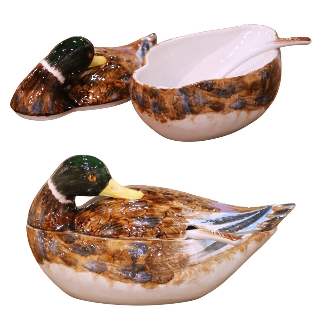 What is a tureen with a ladle?