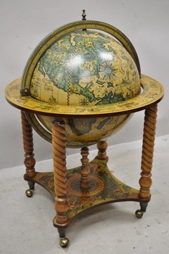 Late 20th Century Italian Renaissance Revolving Large Globe Liquor Bar Cart