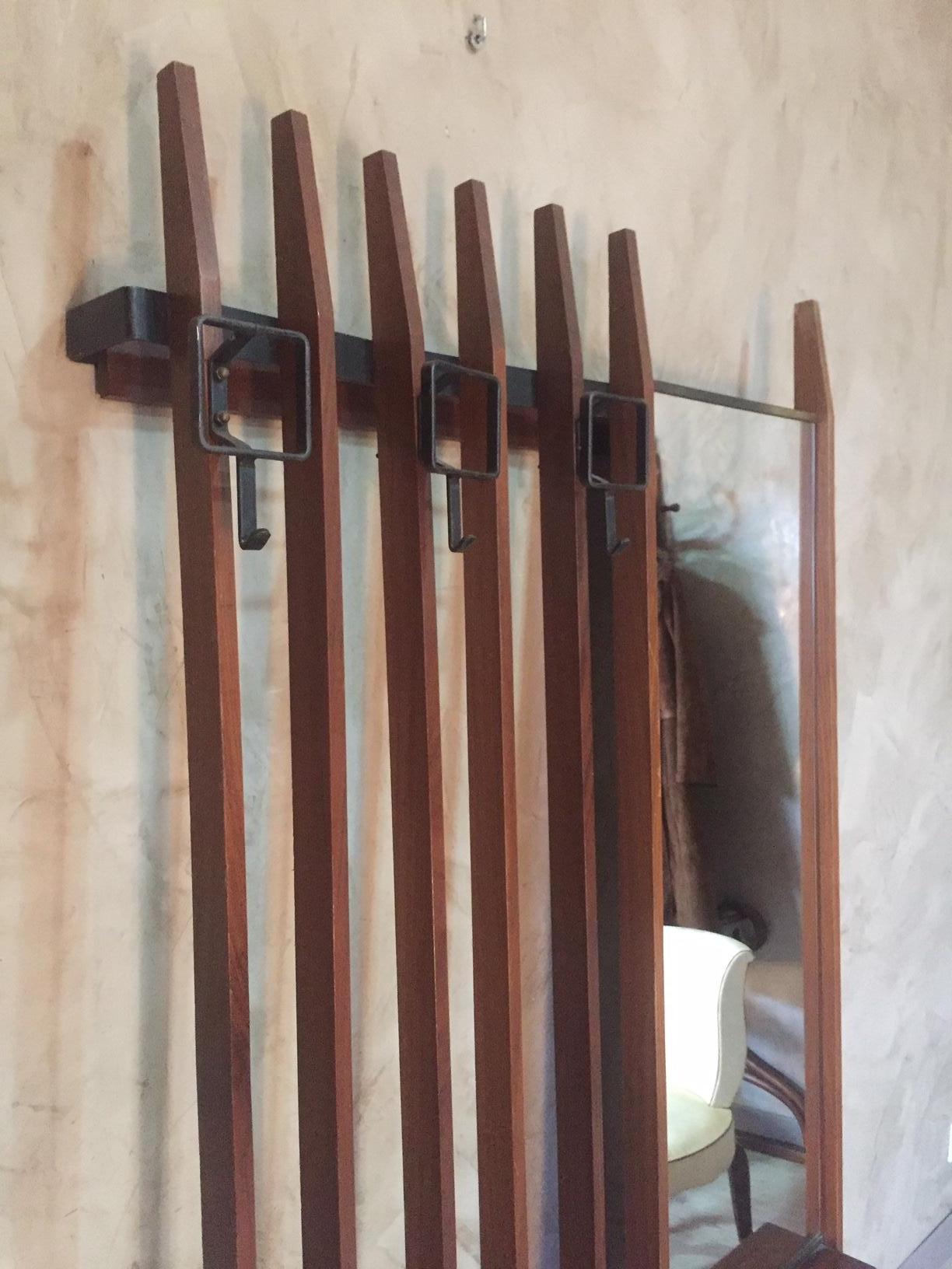 Late 20th Century Italian Rosewood Coat Hanger, 1970s In Good Condition In LEGNY, FR