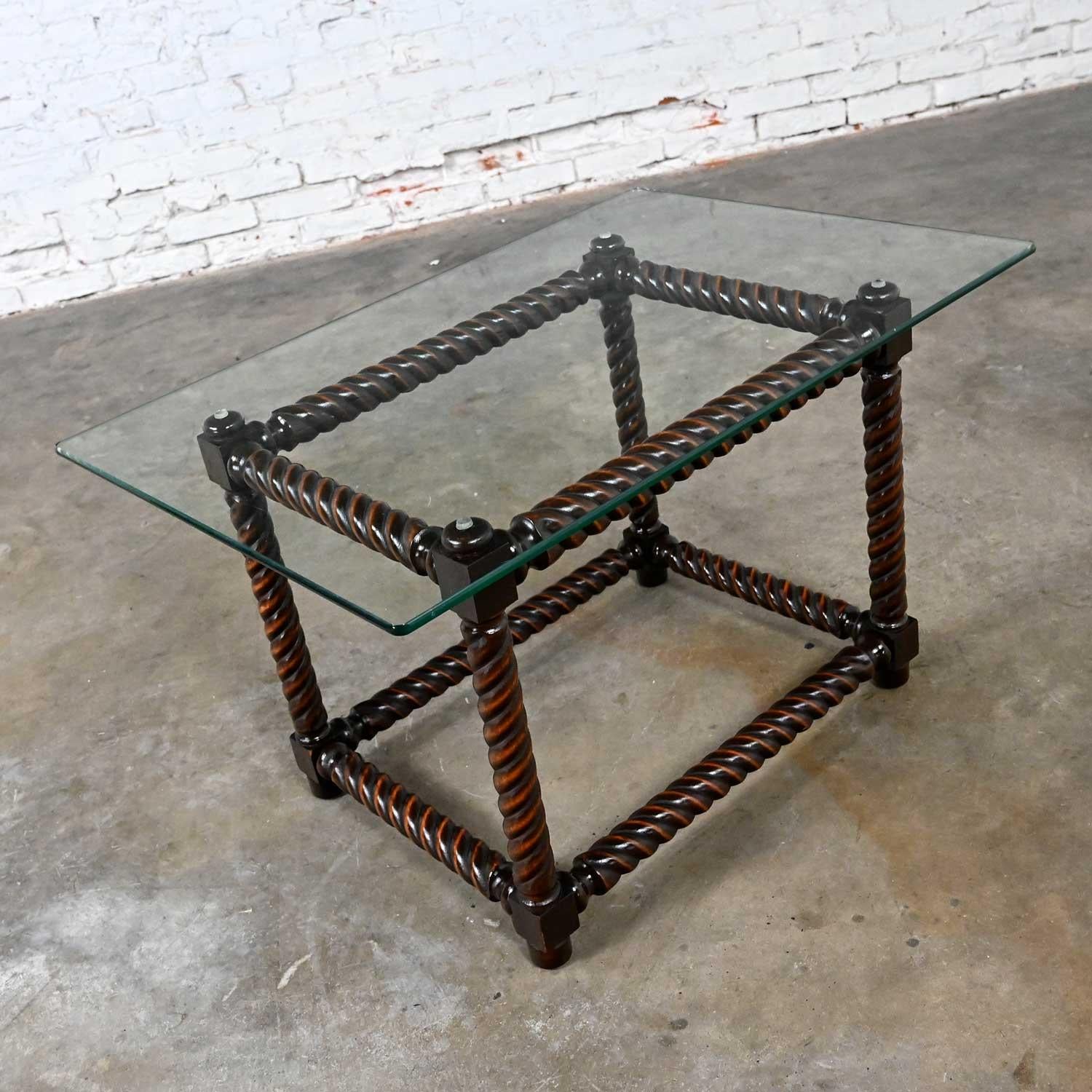 Late 20th Century Jacobean Style Barley Twist Base & Glass Top End Table For Sale 2