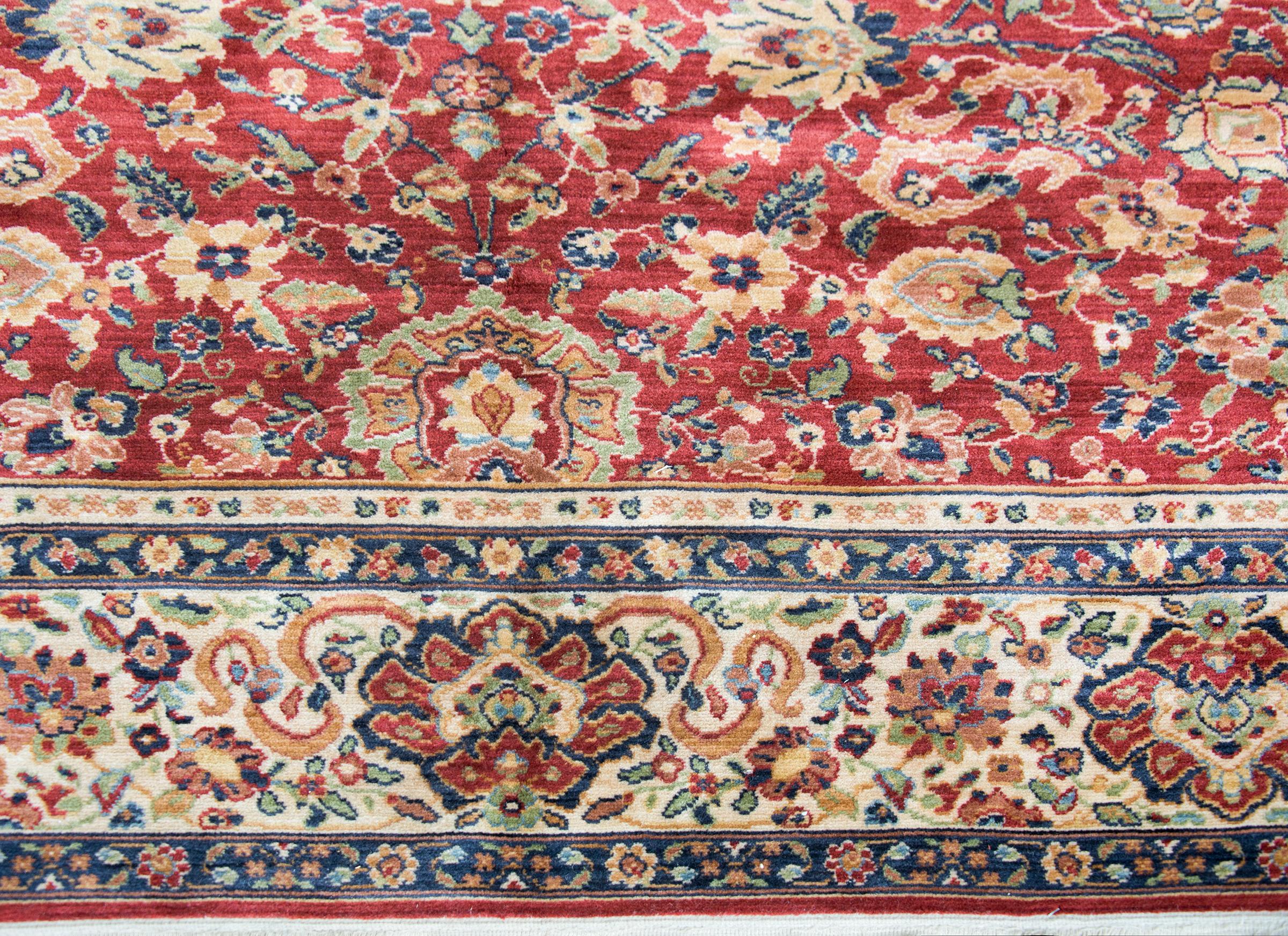 Late 20th Century Karastan Mahal-Style Rug For Sale 3