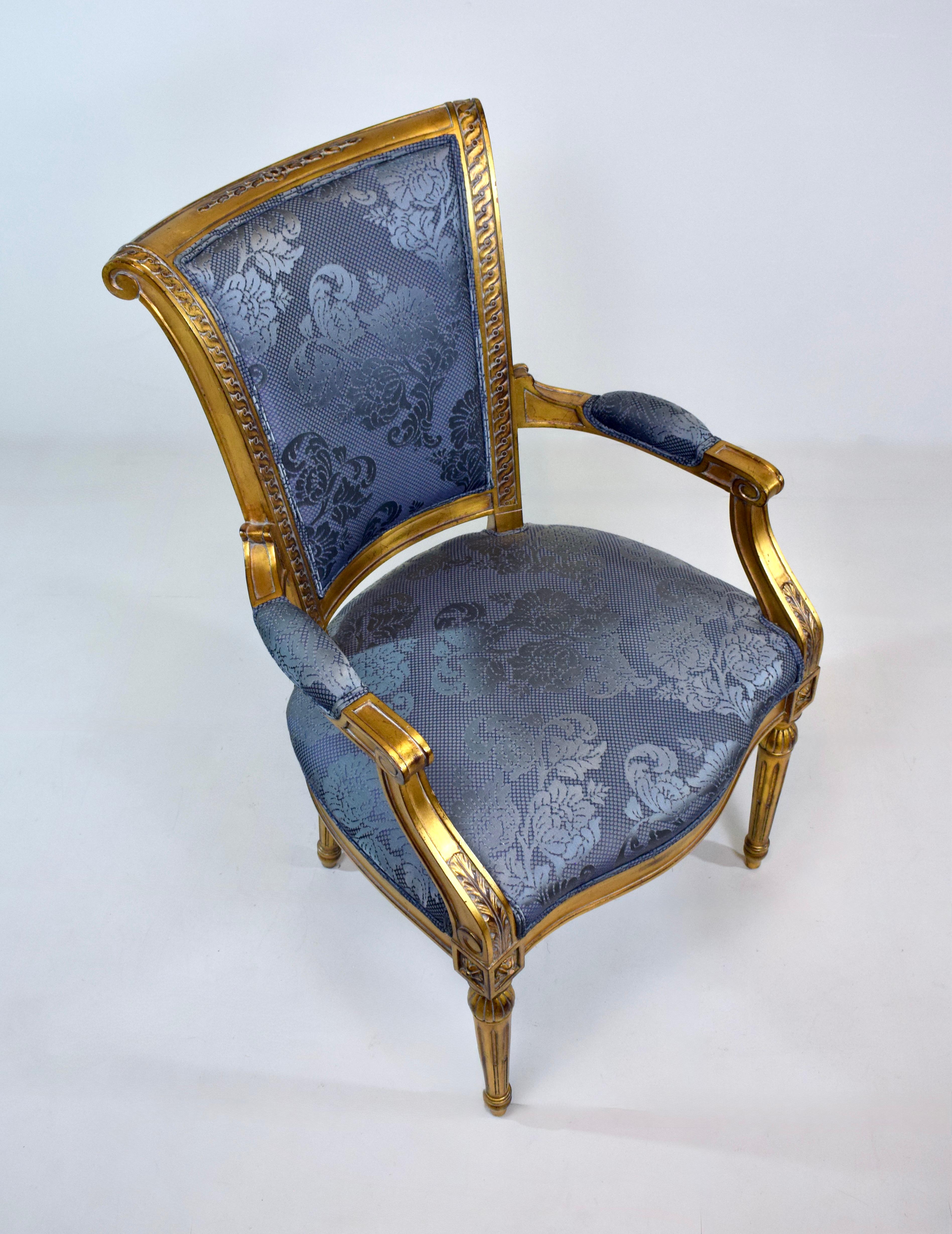 Silla Fauteuil Dorada Estilo Luis XVI Francés Karges Finales Siglo XX en Bueno estado para la venta en Southampton, NJ