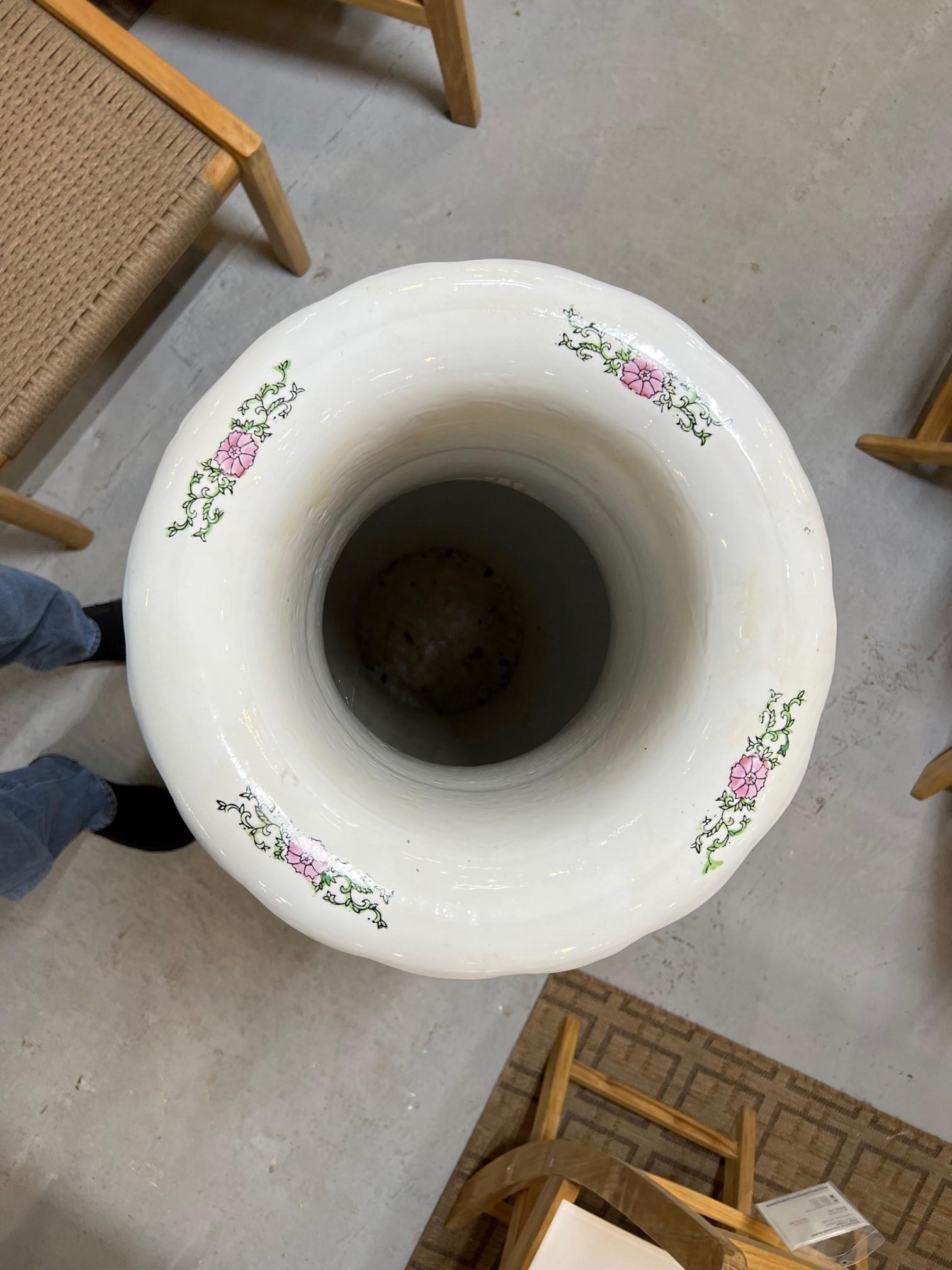 Late 20th Century Large Chinese Hand Painted Porcelain Palace Urn 7