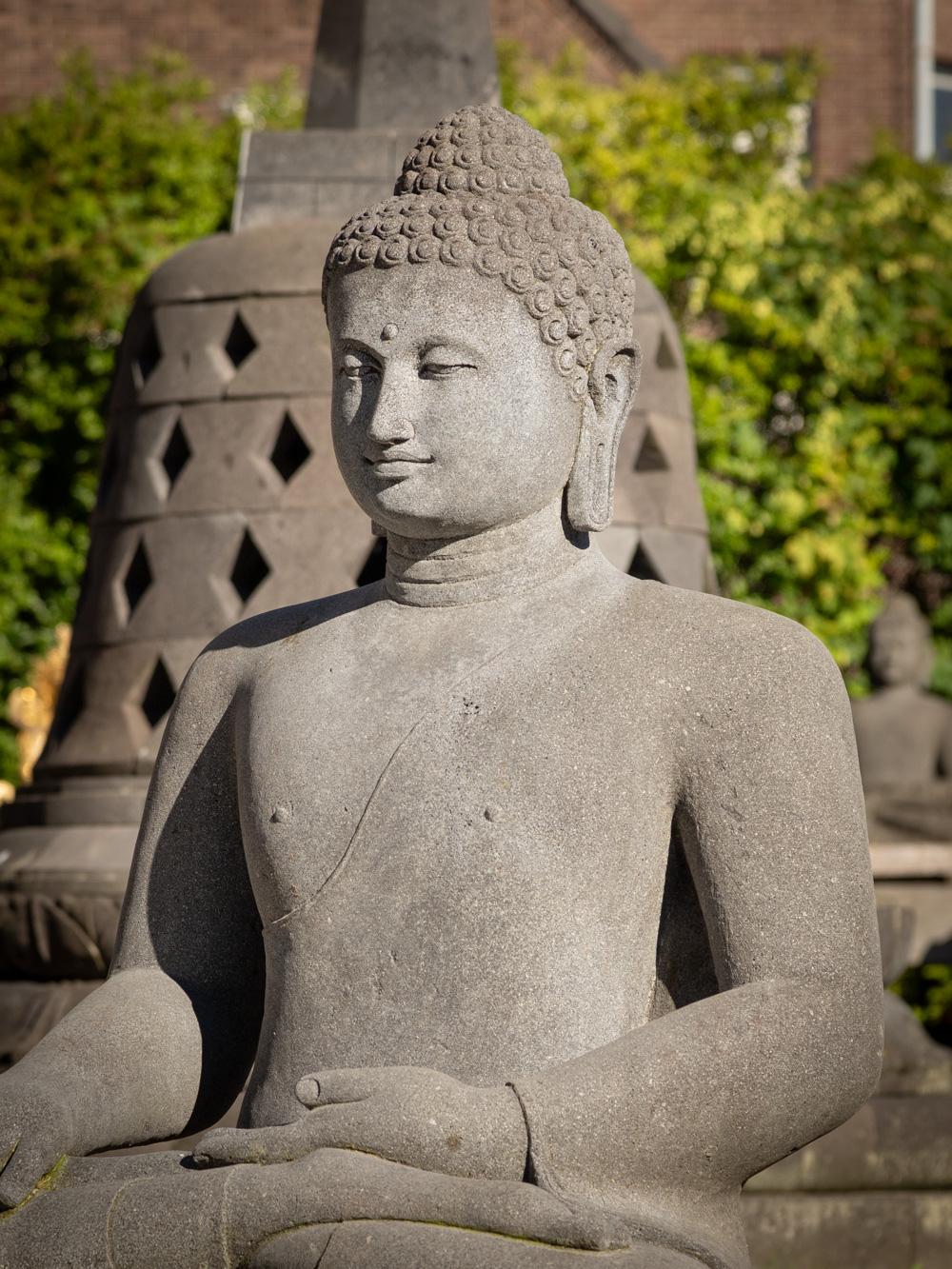 Late 20th century large lavastone Buddha statue in Bhumisparsha Mudra For Sale 3