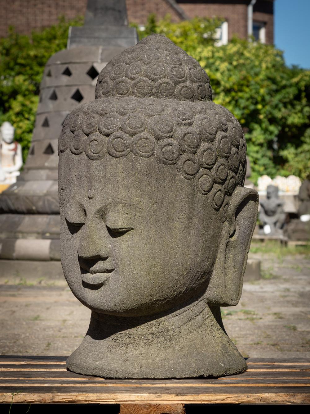 Late 20th century large old lavastone Buddha head from Indonesia In Good Condition For Sale In DEVENTER, NL