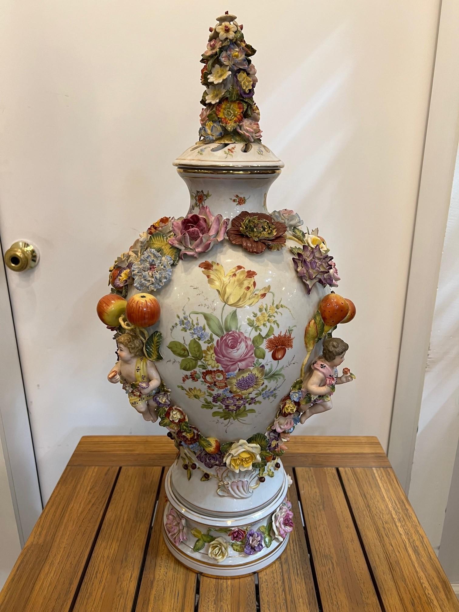  Late 20th Century Large Pair of Dresden-Style Hand Painted Porcelain Urns  For Sale 5