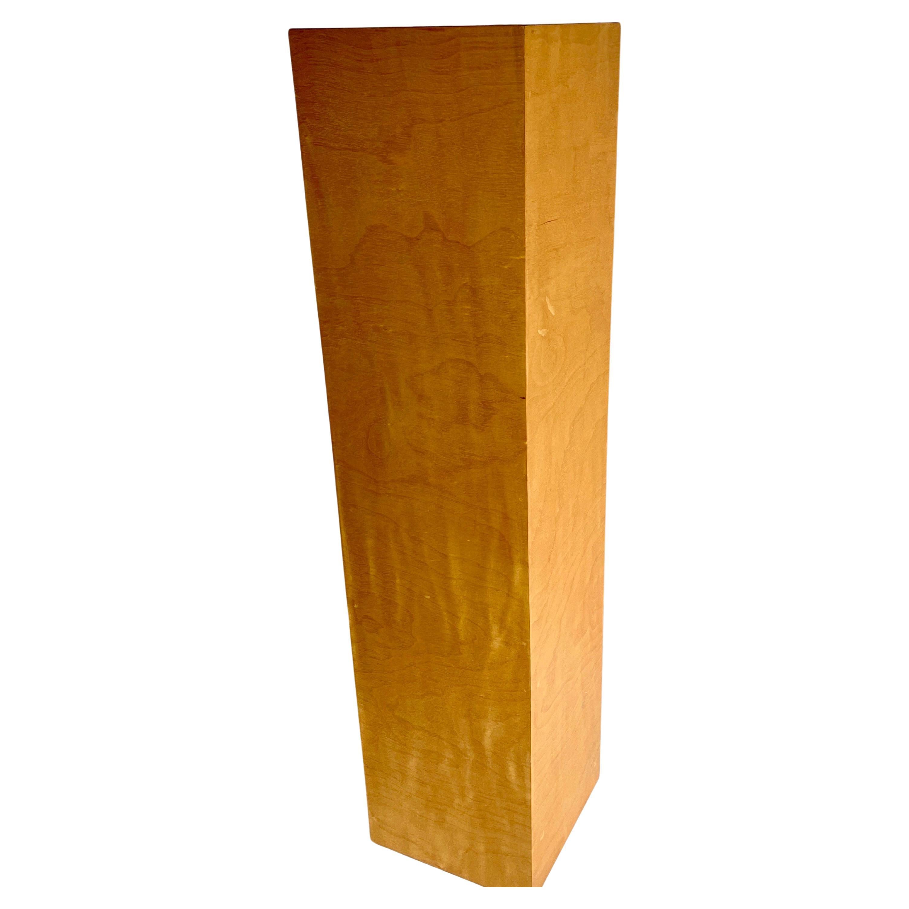 Late 20th Century Light Colored Veneer Wood Pedestal In Good Condition For Sale In Haddonfield, NJ