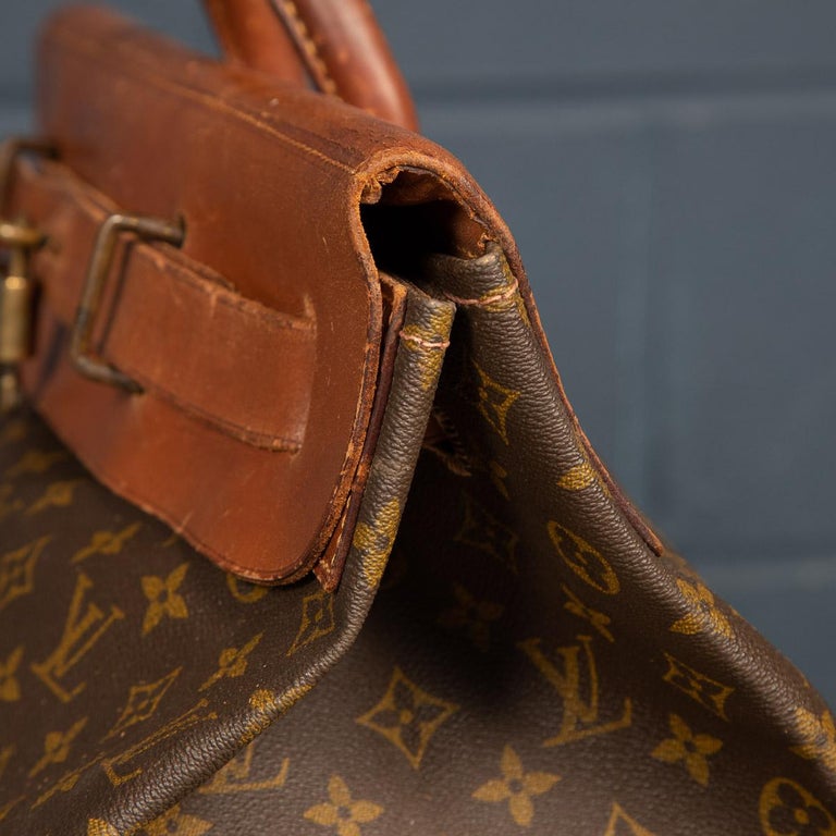 History of the bag: Louis Vuitton Noé  l'Étoile Luxury Vintage – l'Étoile  de Saint Honoré